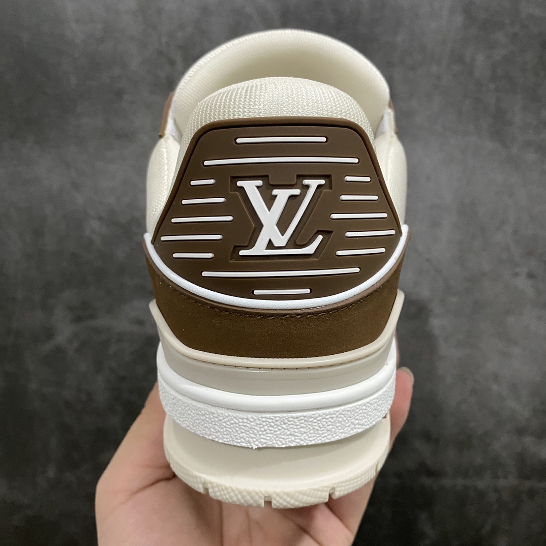 580 【顶级无胶礼盒有字版】 LV Trainer 低帮板鞋 白棕麂皮