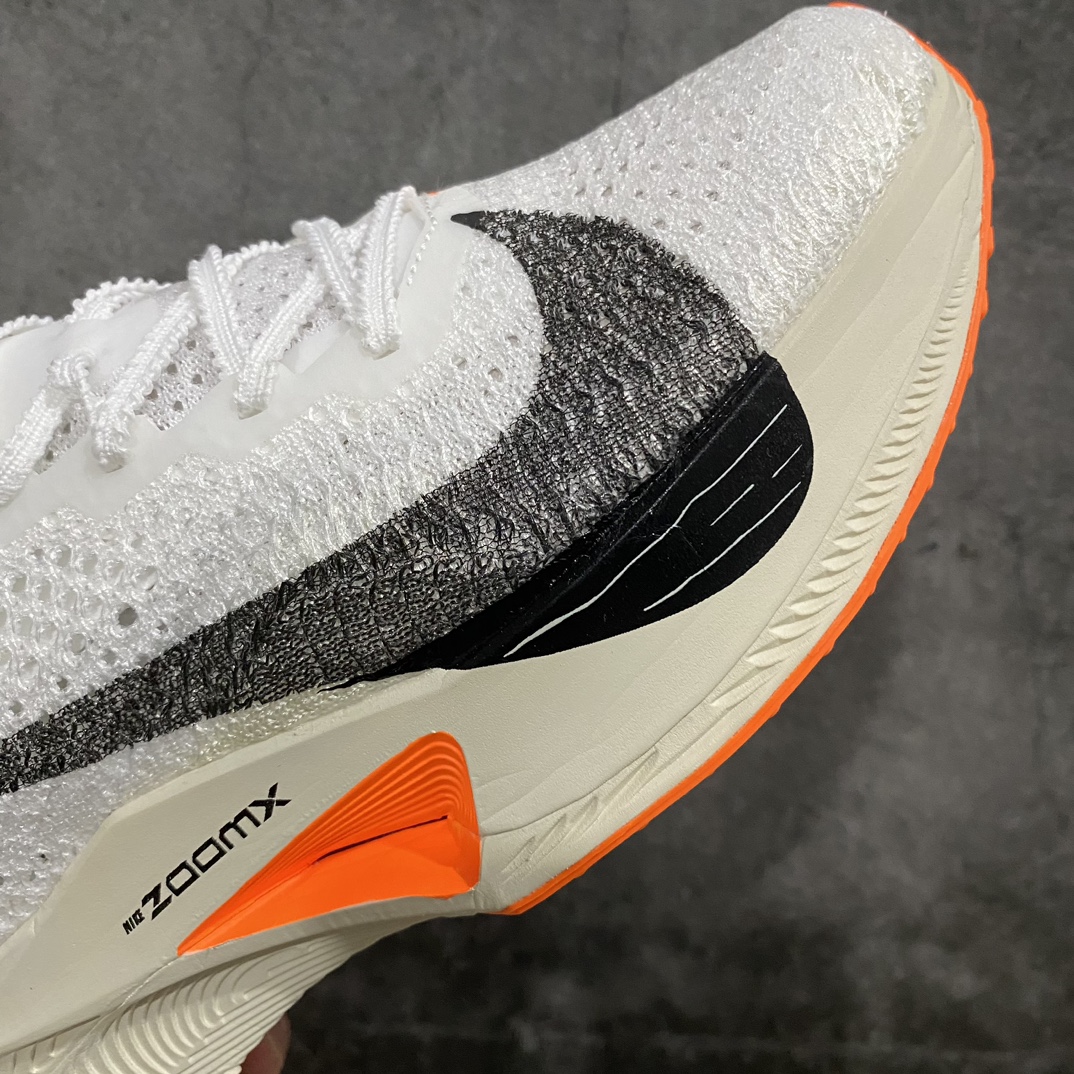 350 【顶级No.1版】Nike ZoomX Vaporfly Next空气飞行3代系列马拉松轻量超跑竞速运动慢跑鞋“黑白米” DX7957-100