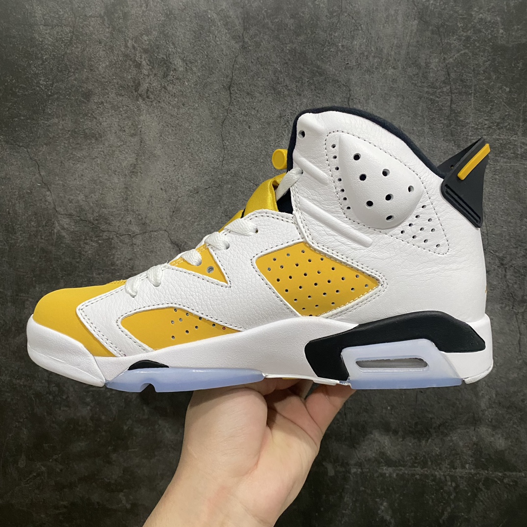 图片[2]-【外贸版】Air Jordan 6 Retro \”Yellow Ochre\” 高帮 白黄 AJ6 乔丹6代 aj6 乔6 高邦 白黄 乔丹篮球鞋系列 在覆盖层上采用白色皮革，在侧面板、鞋头、鞋带锁、鞋跟标签上的部分和鞋舌覆盖层上均采用黄色绒面革。其他细节包括黑色鞋舌、内衬、Jumpmanj Logo标志；后跟和中底的Jumpmann Logo则以黄色点缀，最后以白黑中底搭配冰冷的半透明外底上完善设计收尾。 货号：CT8529-170 尺码：40 40.5 41 42 42.5 43 44 44.5 45 46 47.5-莆田鞋批发中心