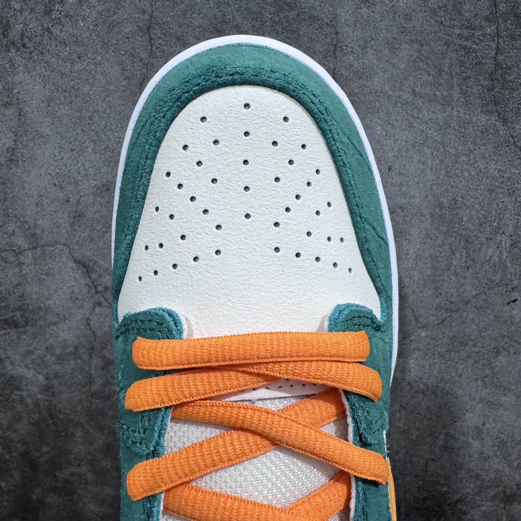 图片[5]-【Top纯原版本】NK SB Dunk Low \” Legion Pine \” 低帮运动休闲板鞋 304292-383 小黄鸭 国内一线头部大厂出品 知名厂牌 高端外贸零售专供 实拍所见即所得  尺码：40 40.5 41 42 42.5 43 44 44.5 45 46 47.5-莆田鞋批发中心