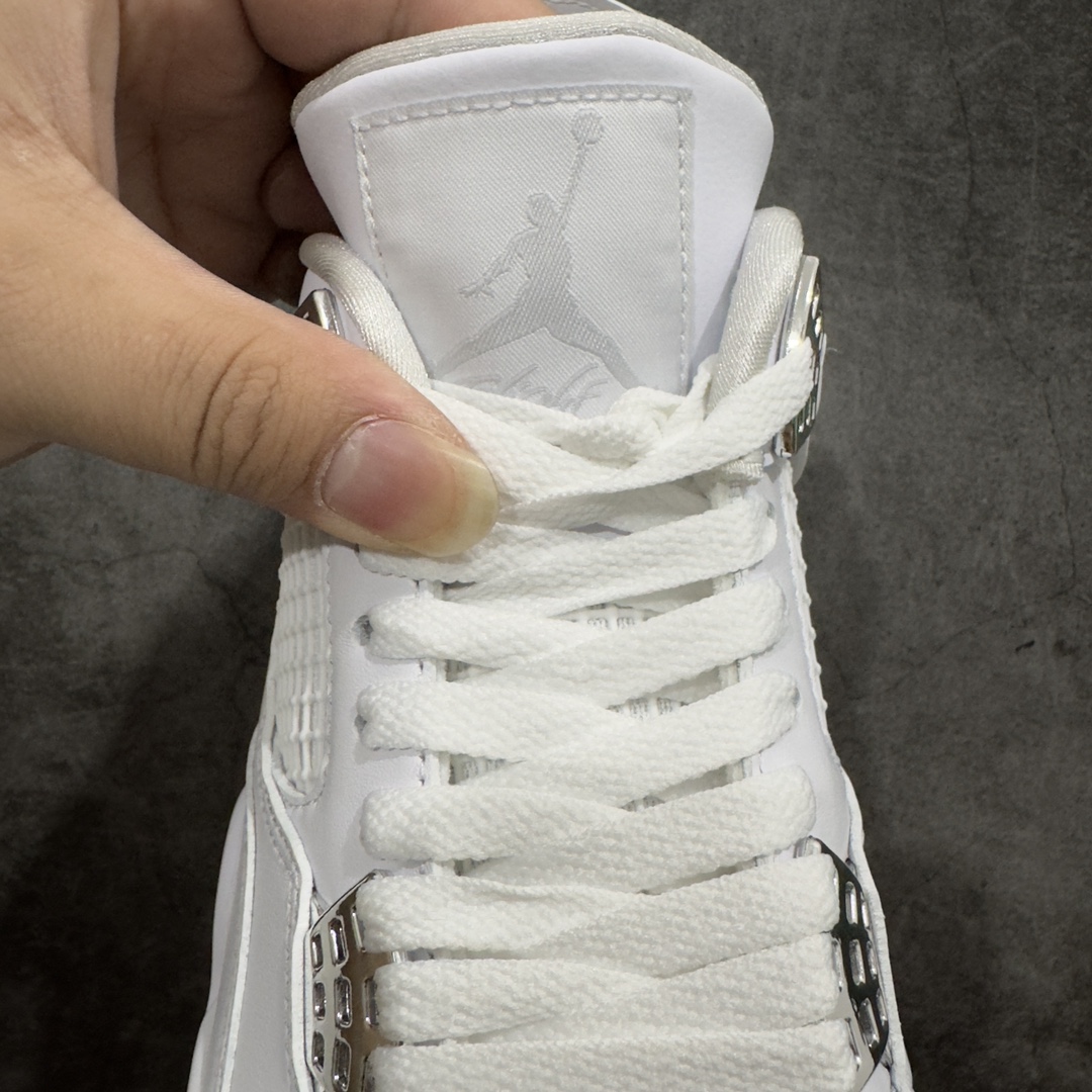 图片[6]-【莞产裁片】Air Jordan AJ4 Pure Moneyn纯白 白银扣 白猫308497-100n大厂出品 值得信赖的产品n原鞋开发 全鞋为原鞋一致头层皮材质 质感满满n鞋型到位 正宗乔4的完美鞋型 鞋舌长度同步原鞋n原厂网格不打皱 鞋底有刷漆 正确电脑针车走线 超高裁边清洁度n值得入手零售的好货，优势价格主推💪🏻 尺码：40.5-47.5-莆田鞋批发中心