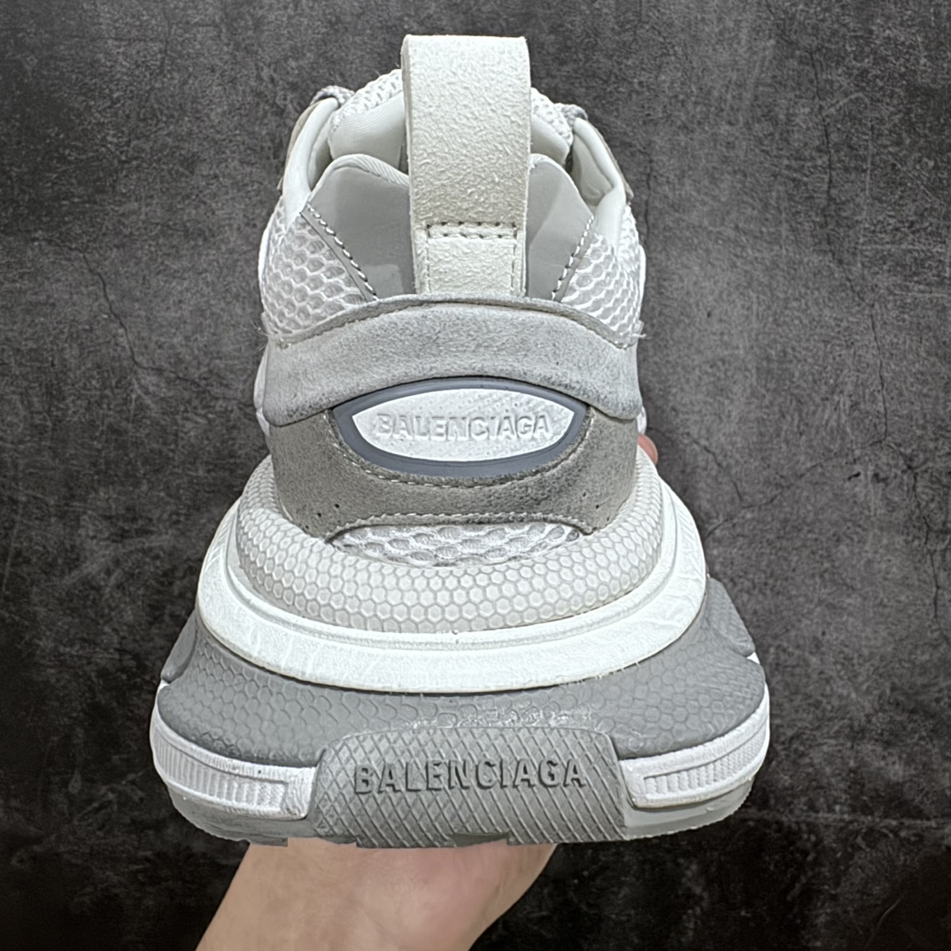 450 【纯原VG版】Balenciaga 巴黎世家 3XL Suede 做旧复古老爹鞋 白灰