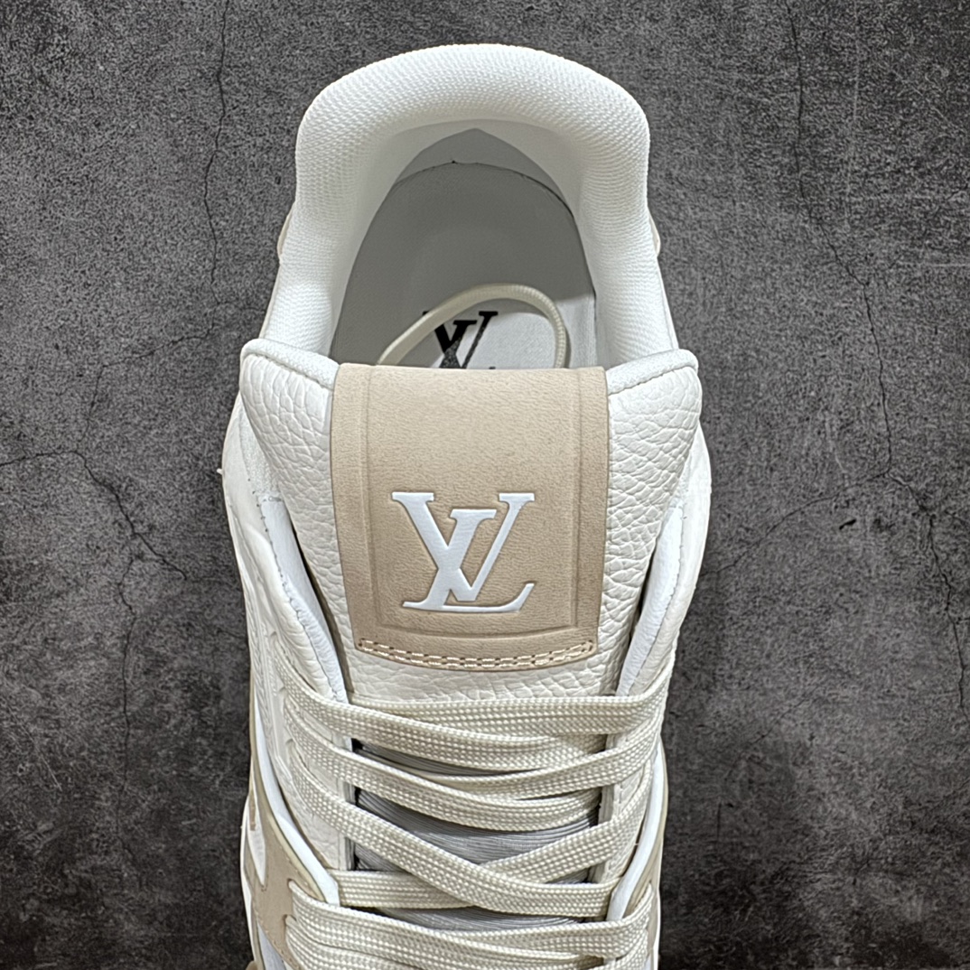 580 【顶级无胶礼盒有字版】 LV Trainer 低帮板鞋 纽约限定白卡其