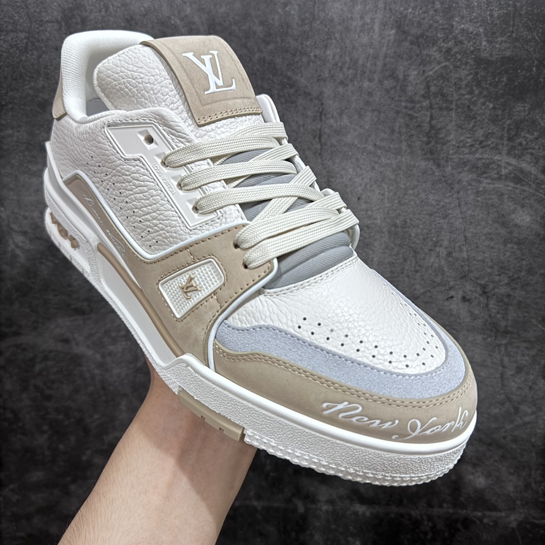 580 【顶级无胶礼盒有字版】 LV Trainer 低帮板鞋 纽约限定白卡其