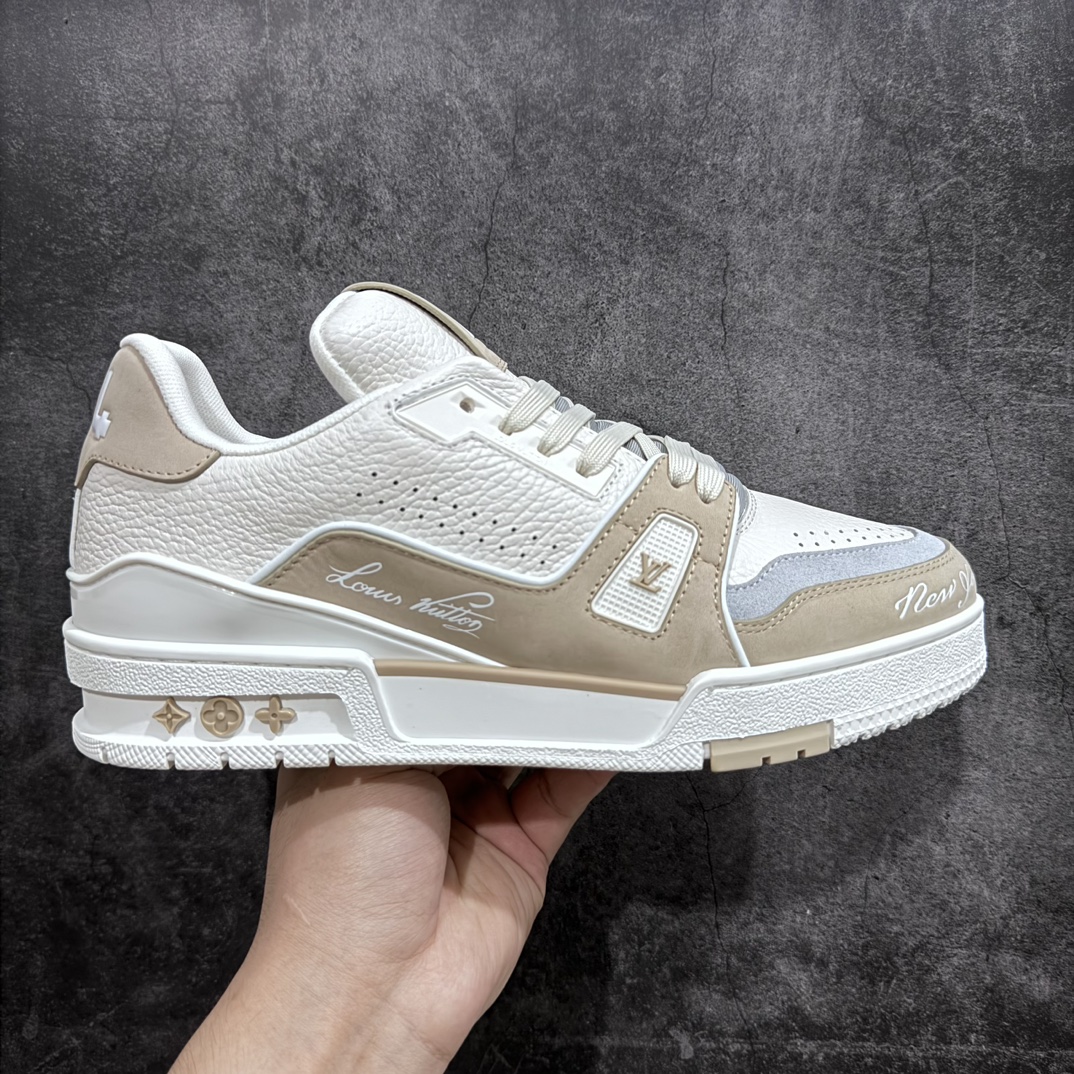 580 【顶级无胶礼盒有字版】 LV Trainer 低帮板鞋 纽约限定白卡其