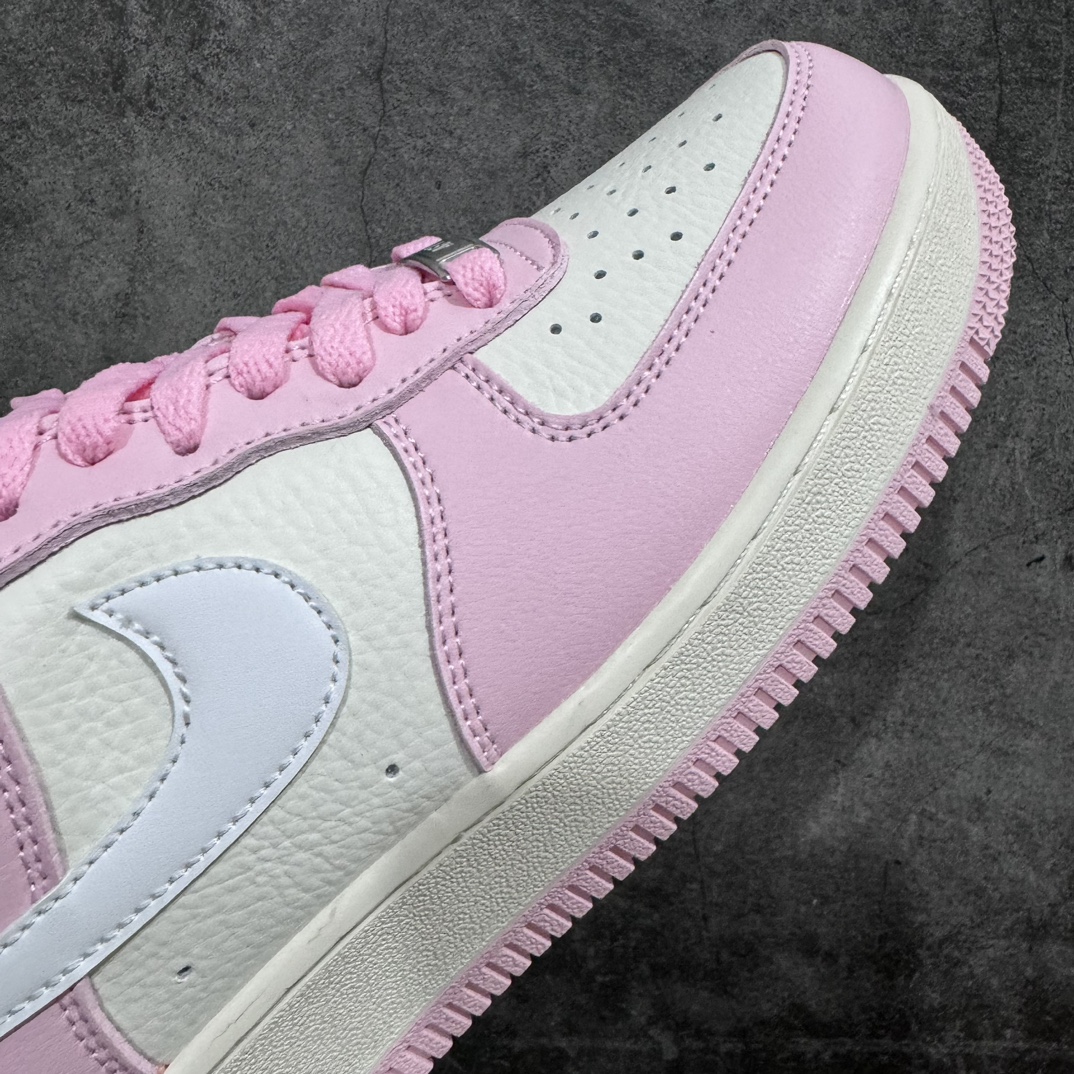 220 Nike By You Air Force 1'07 Low Retro SP空军一号低帮板鞋“皮革芭比粉白”DD8959-100