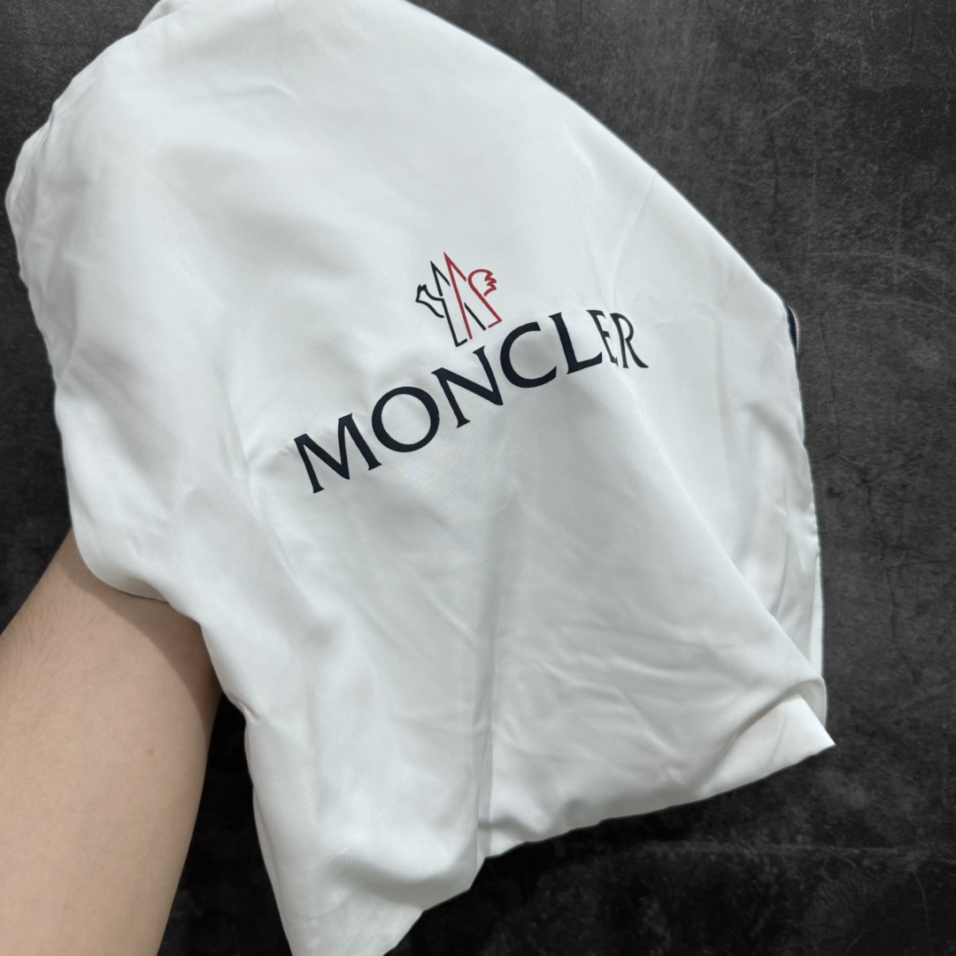 纯原版Moncler盟可睐蒙可莱蒙口TrailgripCTX减震抗撕裂户外运动鞋灰白色Moncler能够