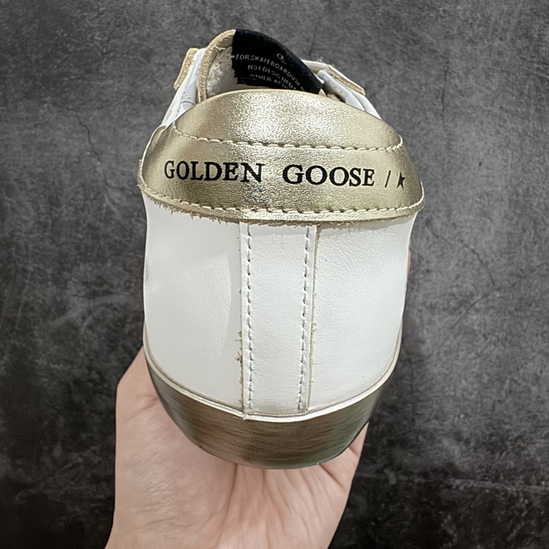 图片[4]-【广东纯原】GGDB Golden Goose Super Star 闪耀明星系列百搭松糕做旧小脏鞋 (全套代购配件及购物包装袋)2023ss官方新款 完美精细做工 全手工打磨做旧 3厘米增高 Golden Goose 官网同步 多双正品拆解打版 鞋面原版定制牛皮（做旧精髓所在）内里定制毛巾料+意大利牛皮 独家开模乳胶垫 3.5cm内增高鞋垫可以拿出 手工打磨 包边组合大底 货号：G32W5590.ES1 Size：35 36 37 38 39 40-莆田鞋批发中心