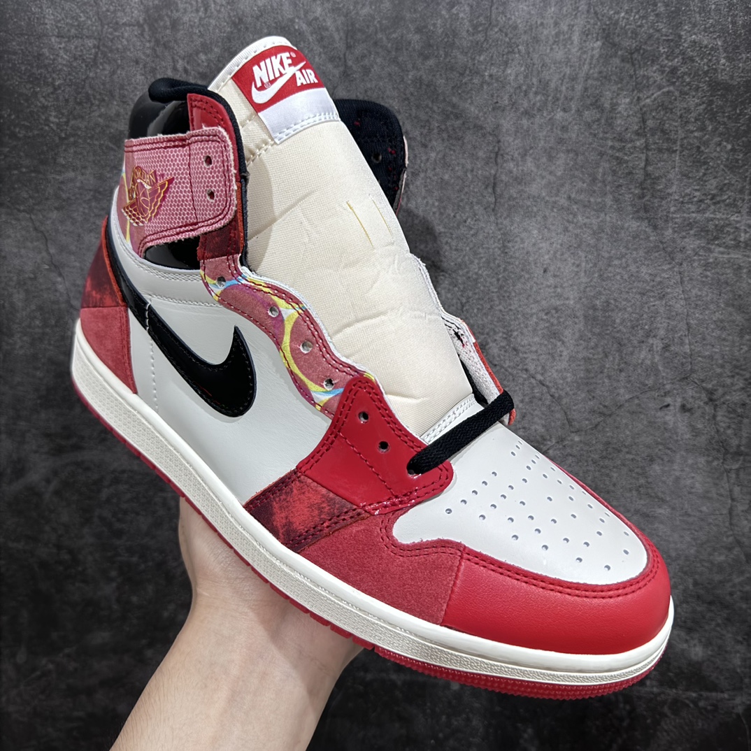 图片[3]-【私人订单版】Air Jordan 1 Retro High OG \”Next Chapter\” 蜘蛛侠 2.0 红黑n纯原生产线出品n全新开发 原鞋比对匹配率98%n原楦原纸板开发 极致一眼正品既视感n#Prime Asia原厂皮料 承诺百分百一致原鞋n#飞翼3D高频深度立体 全方位比对原鞋n#原厂模具大底 咬花纹路自行区分市场版本n#鞋盒、防尘纸  均采购来自原厂，手中有原鞋的老铁可放心去对比看看 Size：40 40.5 41 42 42.5 43 44 44.5 45 46 47.5-莆田鞋批发中心