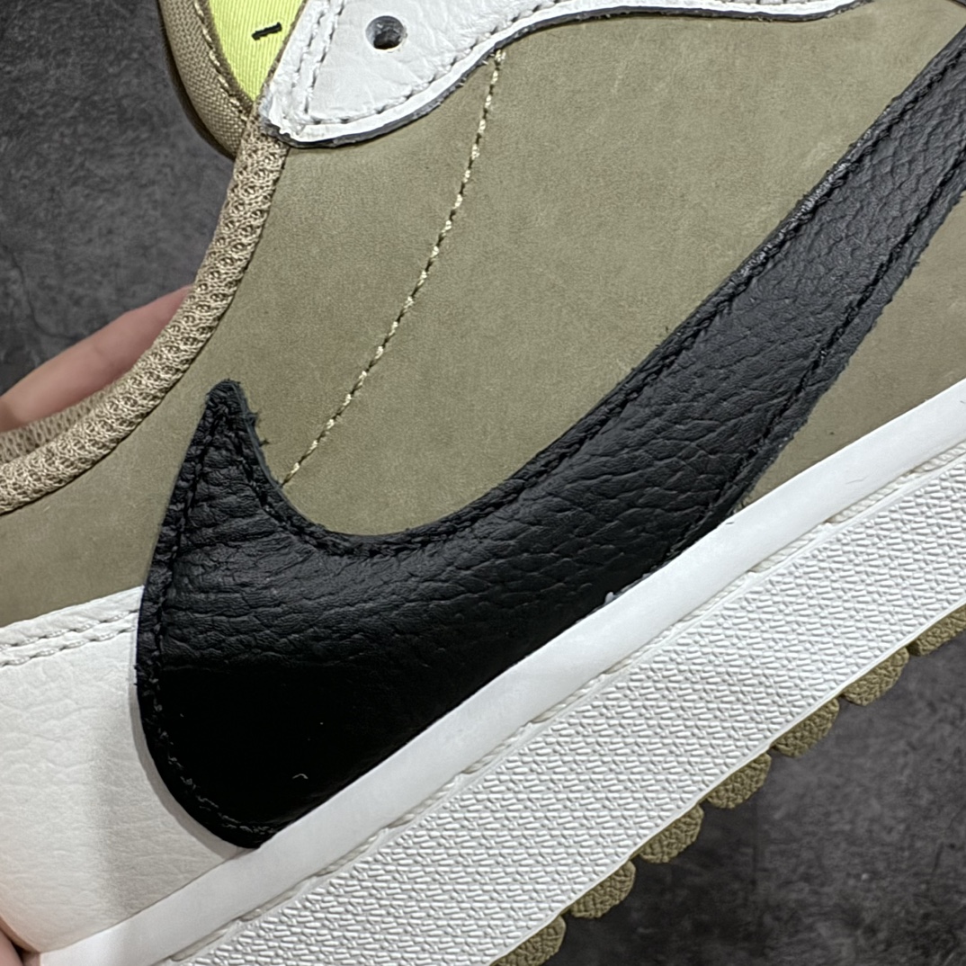 图片[2]-【新DT版】Travis Scott x Air Jordan AJ1 Low Golf \”Olive\” TS联名倒钩高尔夫低帮6.0 FZ3124-200原盒原配 原厂拉帮工艺 针距密度一致 全新升级网板中底 原楦原纸板开发 后跟弧度收口自然不对折 极致一眼正品既视感 原厂皮料 进口玻璃冲刀皮料裁剪零毛边 承诺百分百一致原鞋 全鞋电脑针车工艺 鞋面清洁度最高QC检验标准 控制溢胶 原厂电绣工艺 鞋标鞋盒、防尘纸  均采购来自原厂SIZE：36 36.5 37.5 38 38.5 39 40 40.5 41 42 42.5 43 44 44.5 45 46 47.5-莆田鞋批发中心