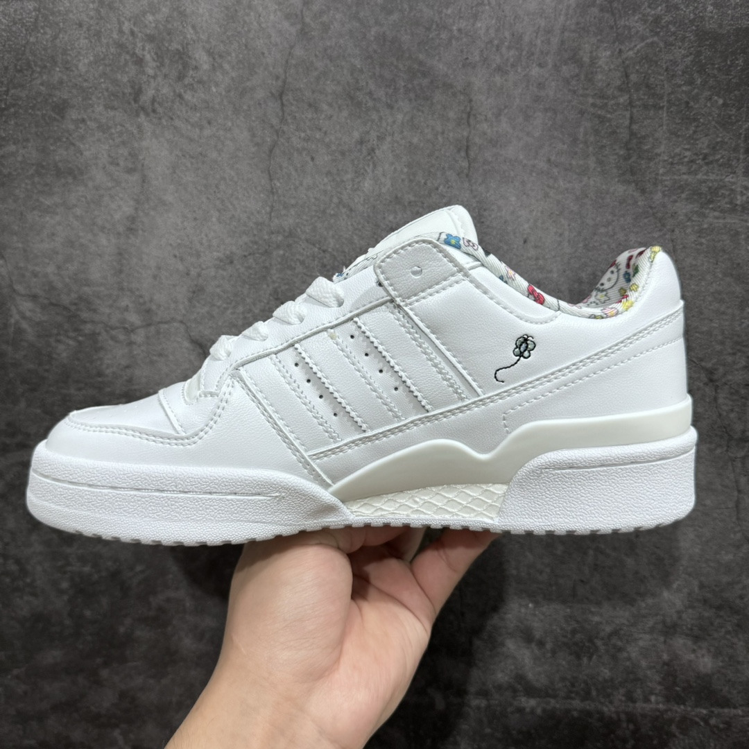 图片[2]-【纯原版】Adidas Original Forum 84 Low OG 定制配色 hello kitty 印花 阿迪达斯 84系列 低帮复古潮流运动板鞋n纯原版 市场最高品质欢迎对比市场其他版本 版型皮料细节明显不一样n原楦原数据开发 采用牛培皮革材质n全头层皮鞋面 原盒原标 专供外贸渠道 货号: IG0301 Size：36 36.5 37.5 38 38.5 39 40-莆田鞋批发中心