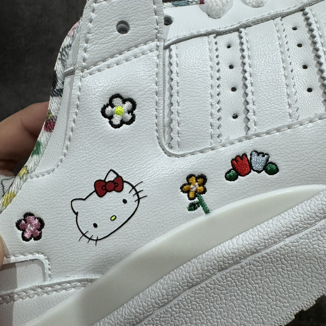 图片[2]-【纯原版】Adidas Original Forum 84 Low OG 定制配色 hello kitty 印花 阿迪达斯 84系列 低帮复古潮流运动板鞋n纯原版 市场最高品质欢迎对比市场其他版本 版型皮料细节明显不一样n原楦原数据开发 采用牛培皮革材质n全头层皮鞋面 原盒原标 专供外贸渠道 货号: IG0301 Size：36 36.5 37.5 38 38.5 39 40-莆田鞋批发中心