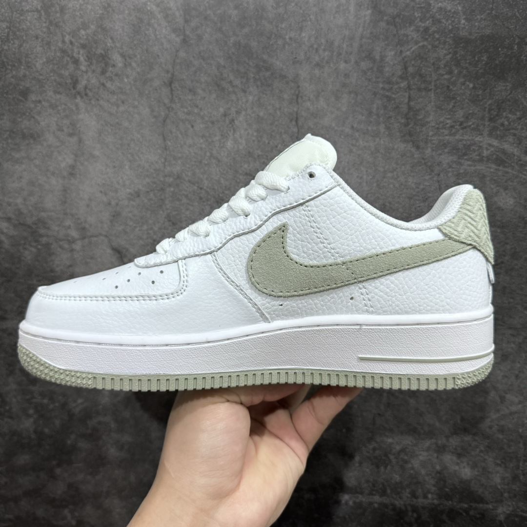 220 Nike Air Force 1 Low”White/Matcha”空军一号经典低帮百搭休闲运动板鞋“皮革白抹茶绿翻毛钩子”CN2873-105