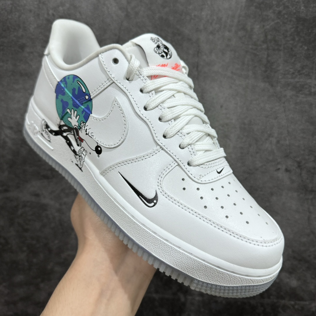 图片[3]-【纯原HY版本】Nike Air Force 1 Earth Day Collection空军一号 保护地球 地球日官方同步 原装级别 Air Force1 LOW‘07 “地球日”n原楦头原纸板  打造纯正空军版型#专注外贸渠道  全掌内置蜂窝气垫 #原盒配件 原厂中底钢印、拉帮完美   官方货号：CI5545-100FYnSIZE：36 36.5 37.5 38 38.5 39 40 40.5 41 42 42.5 43 44 44.5 45-莆田鞋批发中心