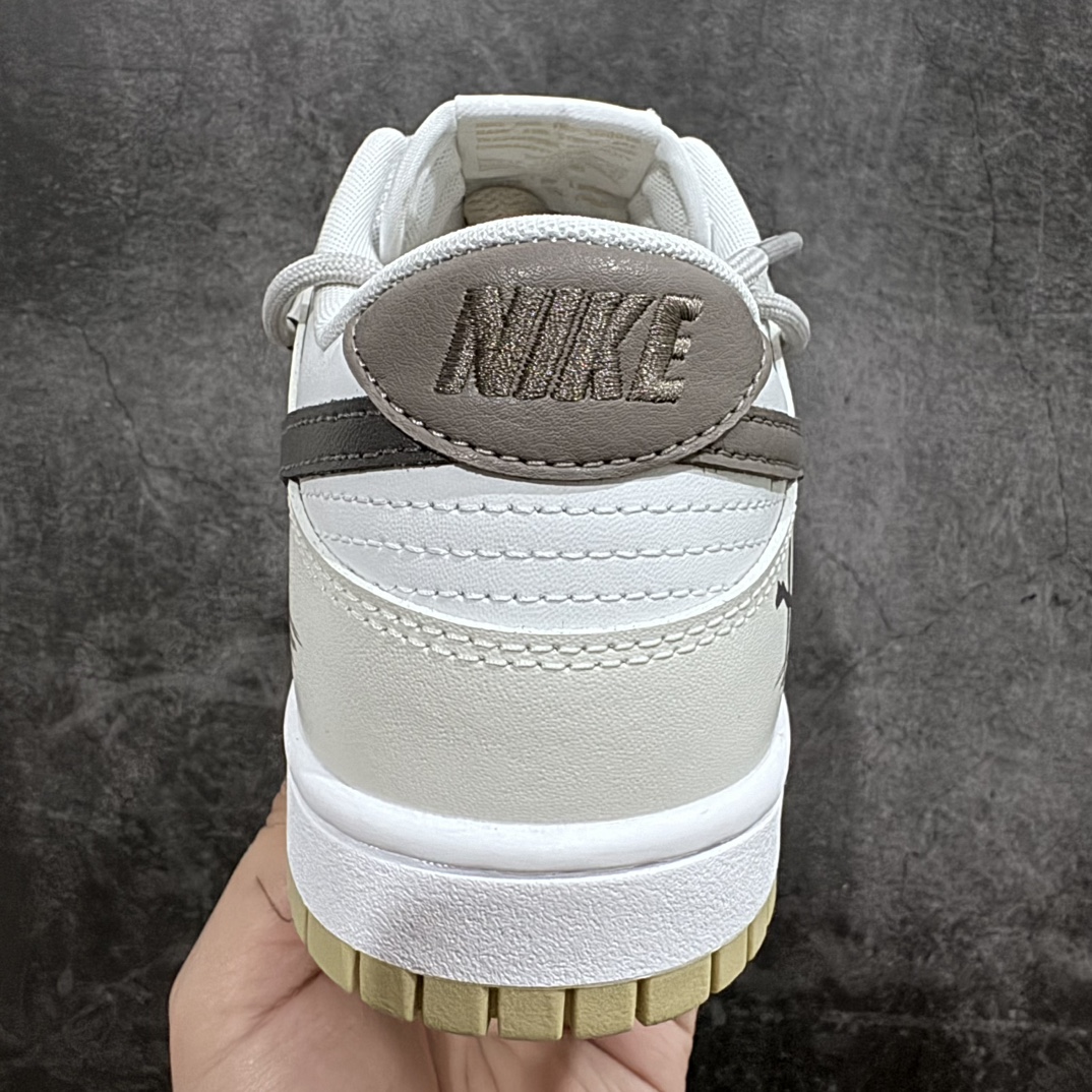 图片[4]-【纯原YC版本】 绑绳Off-White™解构风定制，耐克Nike SB Dunk Low 泼墨裂痕 扣篮系列低帮休闲运动滑板板鞋 DV0833-100n男女鞋真标半码制n升级2021版窄楦翘头版型n采用软质牛剖革鞋面材质n鞋垫嵌入缓震EVA物料及缜密拉帮中底布#耐磨橡胶大底 尺码：35.5 36 36.5 37.5 38 38.5 39 40 40.5 41 42 42.5 43 44 44.5 45 46-莆田鞋批发中心