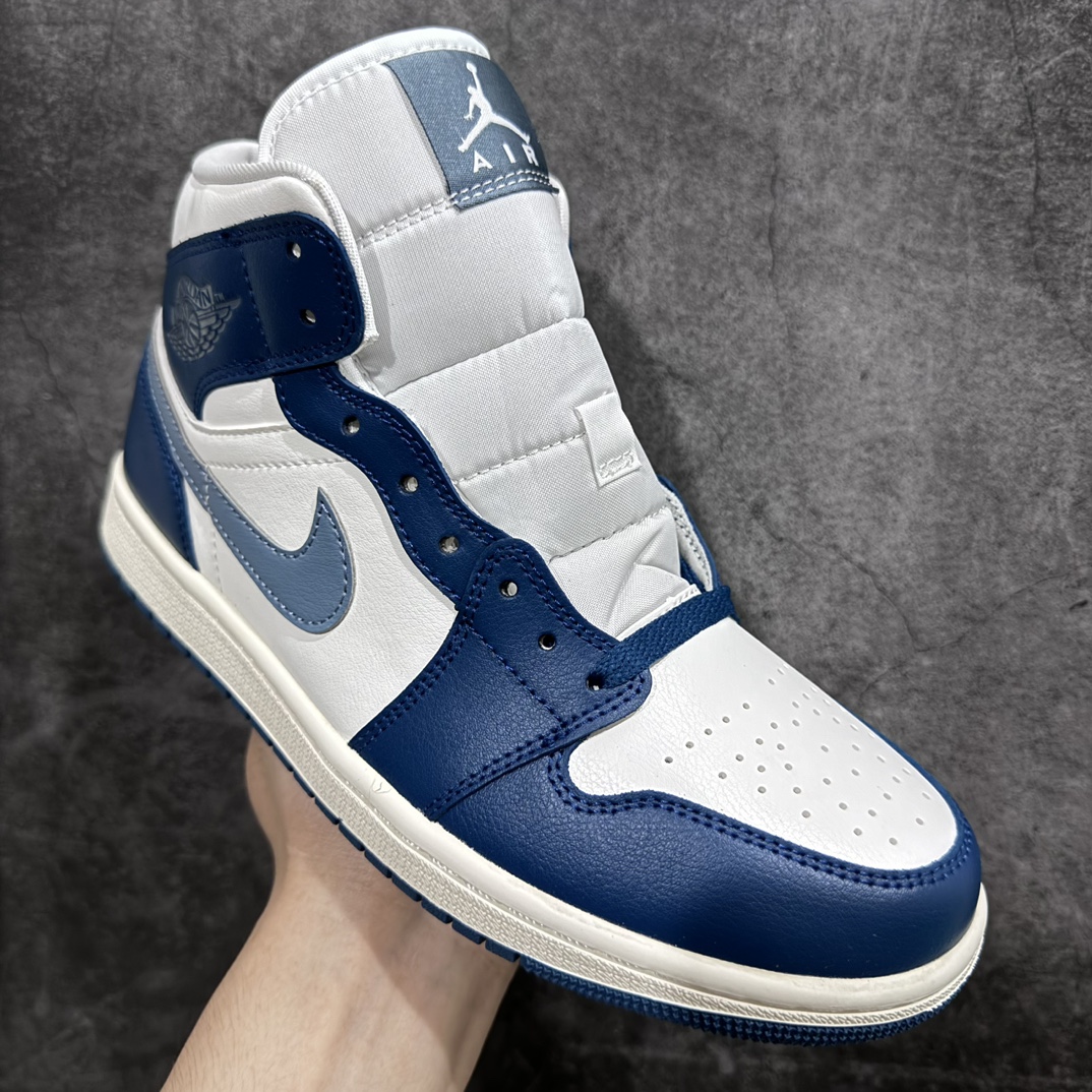 纯原版AirJordanAJ1Mid中帮白蓝BQ6472-414市面中低帮最具代表性版本没有之一口碑大厂