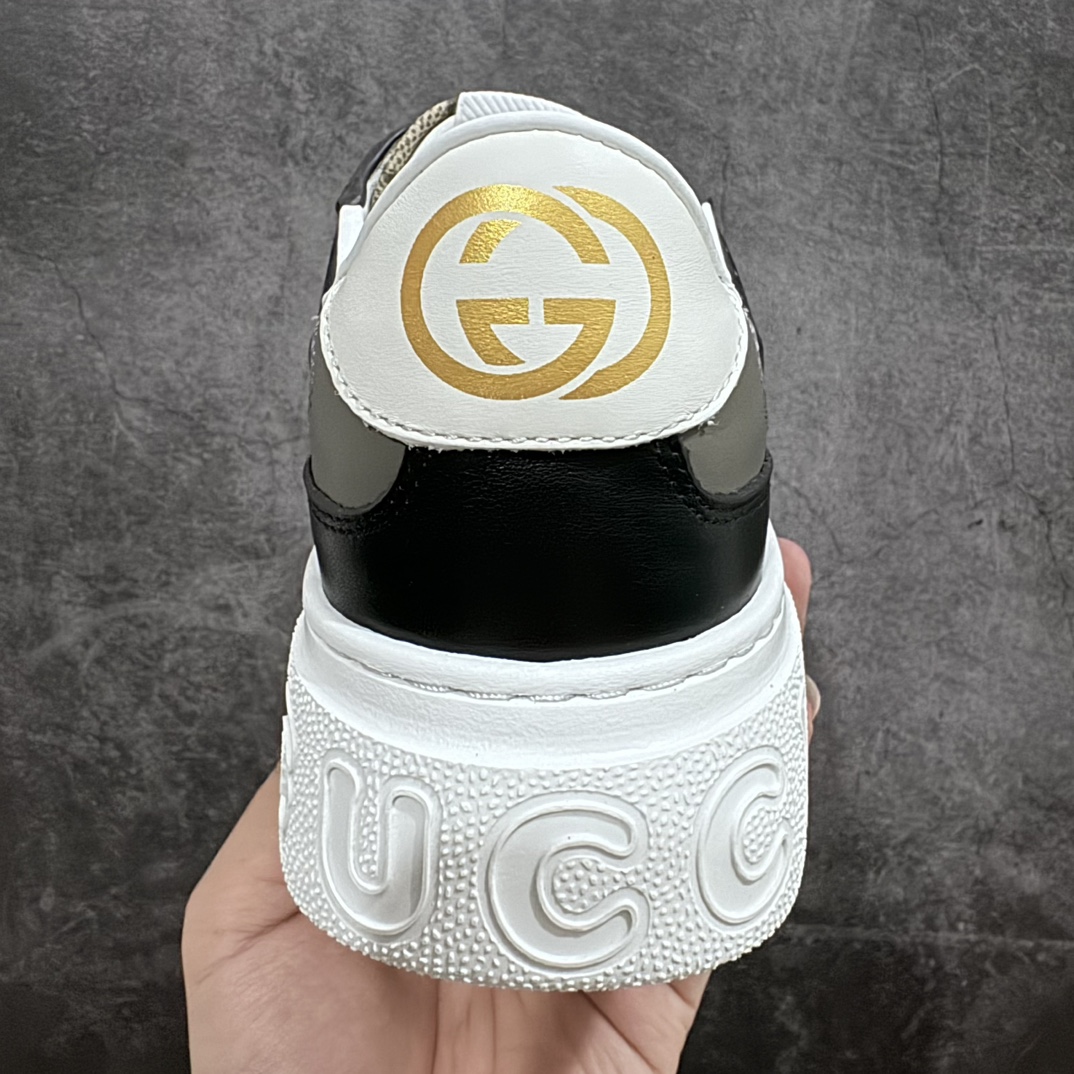 图片[4]-【莞产纯原】Gucci Chunky B Screener GG 古驰饼干鞋运动休闲鞋系列原版盒子 官方一致原版 原标原盒官方全套配件 原装雪梨形超软沙绒纸团手工上线 不开胶 该品牌鞋款在制作中使用的是环保植物胶水 采用版凝胶技术(空胶工艺）存在一些缝隙属于正常现象 不用担心会影响到您的正常使用效果 采用厚底结构 巧妙运用外观设计、配色和材质三重元素 展现出复古风范 别致的橡胶鞋底 搭配米色和乌木色经典GG帆布鞋身及同色调皮革滚边 突显时尚大气的品味  尺码：35 36 37 38 39 40 41 42 43 44-莆田鞋批发中心