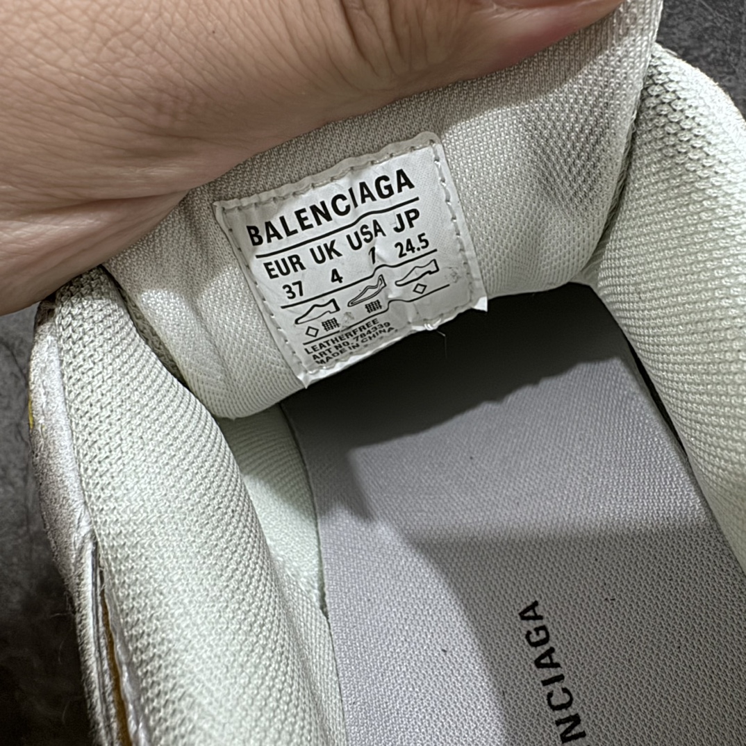 图片[7]-【XA版本】Balenciaga巴黎世家11代 Cargo圆头系带舒适百搭休闲老爹鞋 白黄nn全网独家首批出货  配件齐全终端优势供货  官方主推款 必火款的湖南兴昂原厂渠道 原厂组合大底原厂鞋面 正确做旧 细节见高清实拍 Size：35 36 37 38 39 40 41 42 43 44 45 46-莆田鞋批发中心