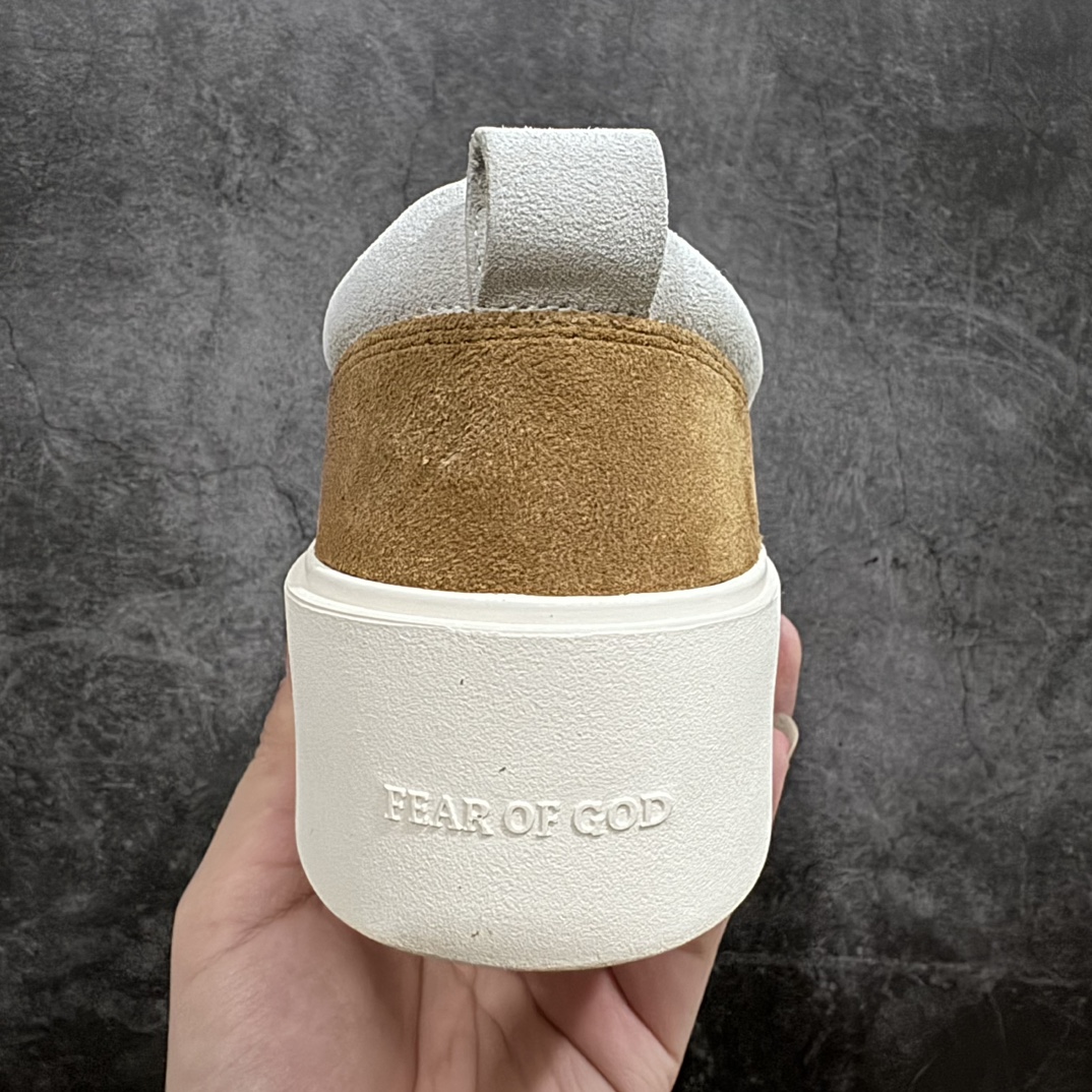 图片[4]-【莞产顶级】敬畏上帝/Fear of God FOG 101 Low Top Sneaker低帮板鞋 白棕色 欧美范儿必备 洛杉矶街头奢牌 平底低帮增高系带百搭休闲运动板鞋 附赠精致鞋带与配防尘袋配件 采用翻毛皮与牛剖革鞋面材质 外置耐磨橡胶大底 尺码：39-45-选品中心