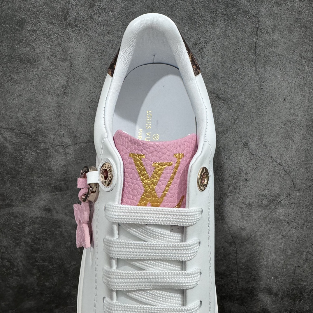 图片[8]-【广东顶级纯原】Louis Vuitton Time Out Low Sneaker LV 舒畅系列休闲松糕锯齿底系列板鞋n配件抽屉礼盒 防尘布袋 身份卡 小票采用软质粒面头层牛革拼接制成鞋面材质高密度电脑车线工艺 小牛真皮内里贴附nPU超软脚感乳胶鞋垫 外置隔色厚实橡胶大底 Size：35-45-莆田鞋批发中心