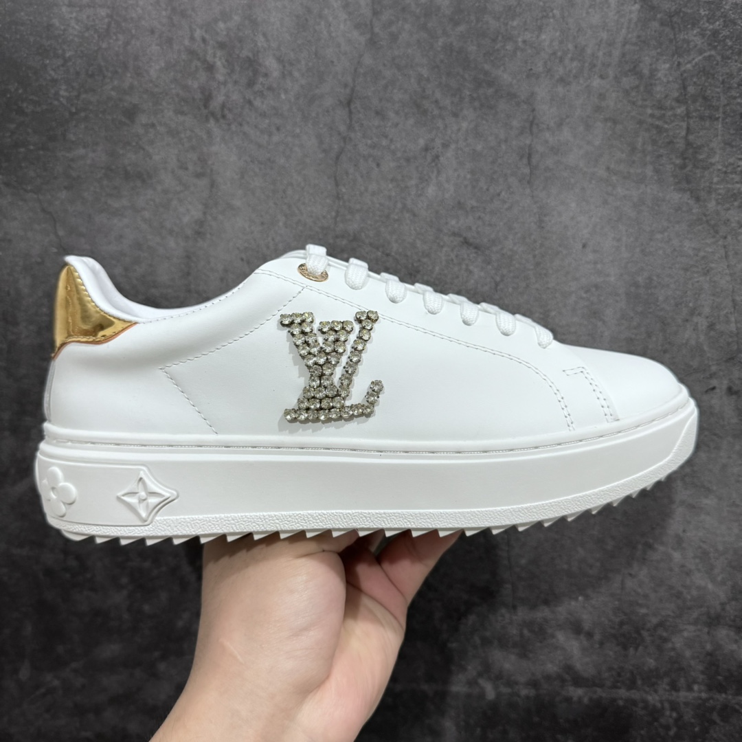 【广东顶级纯原】Louis Vuitton Time Out Low Sneaker LV 舒畅系列休闲松糕锯齿底系列板鞋n配件抽屉礼盒 防尘布袋 身份卡 小票采用软质粒面头层牛革拼接制成鞋面材质高密度电脑车线工艺 小牛真皮内里贴附nPU超软脚感乳胶鞋垫 外置隔色厚实橡胶大底 Size：35-45-莆田鞋批发中心