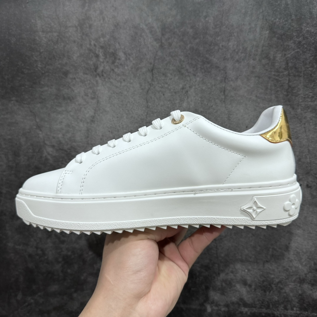 图片[2]-【广东顶级纯原】Louis Vuitton Time Out Low Sneaker LV 舒畅系列休闲松糕锯齿底系列板鞋n配件抽屉礼盒 防尘布袋 身份卡 小票采用软质粒面头层牛革拼接制成鞋面材质高密度电脑车线工艺 小牛真皮内里贴附nPU超软脚感乳胶鞋垫 外置隔色厚实橡胶大底 Size：35-45-莆田鞋批发中心