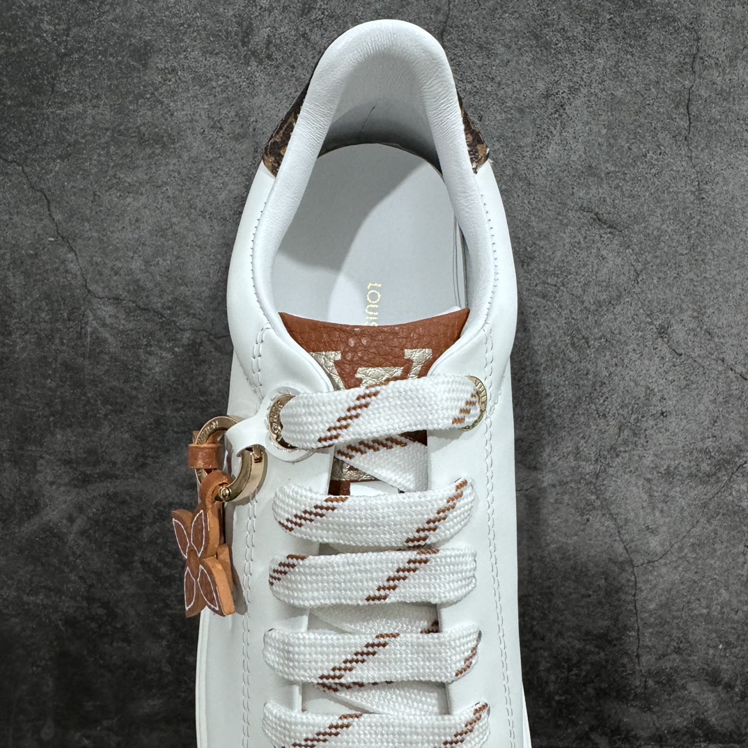 图片[8]-【广东顶级纯原】Louis Vuitton Time Out Low Sneaker LV 舒畅系列休闲松糕锯齿底系列板鞋n配件抽屉礼盒 防尘布袋 身份卡 小票采用软质粒面头层牛革拼接制成鞋面材质高密度电脑车线工艺 小牛真皮内里贴附nPU超软脚感乳胶鞋垫 外置隔色厚实橡胶大底 Size：35-45-莆田鞋批发中心