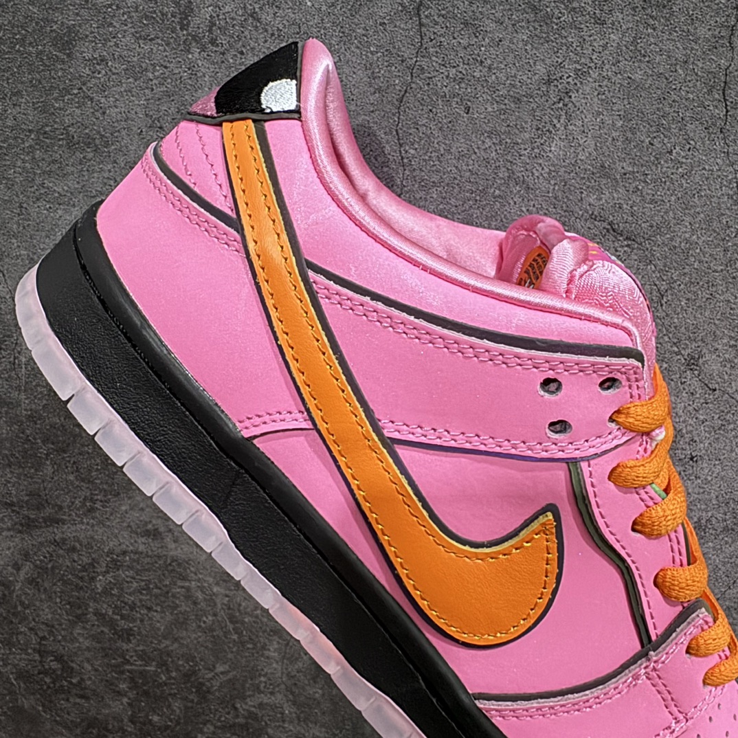 380 【LJ渠道版本】The Powerpuff Girls x Nike  SB Dunk Low 飞天小女警联名 粉色花花 FD2631-600