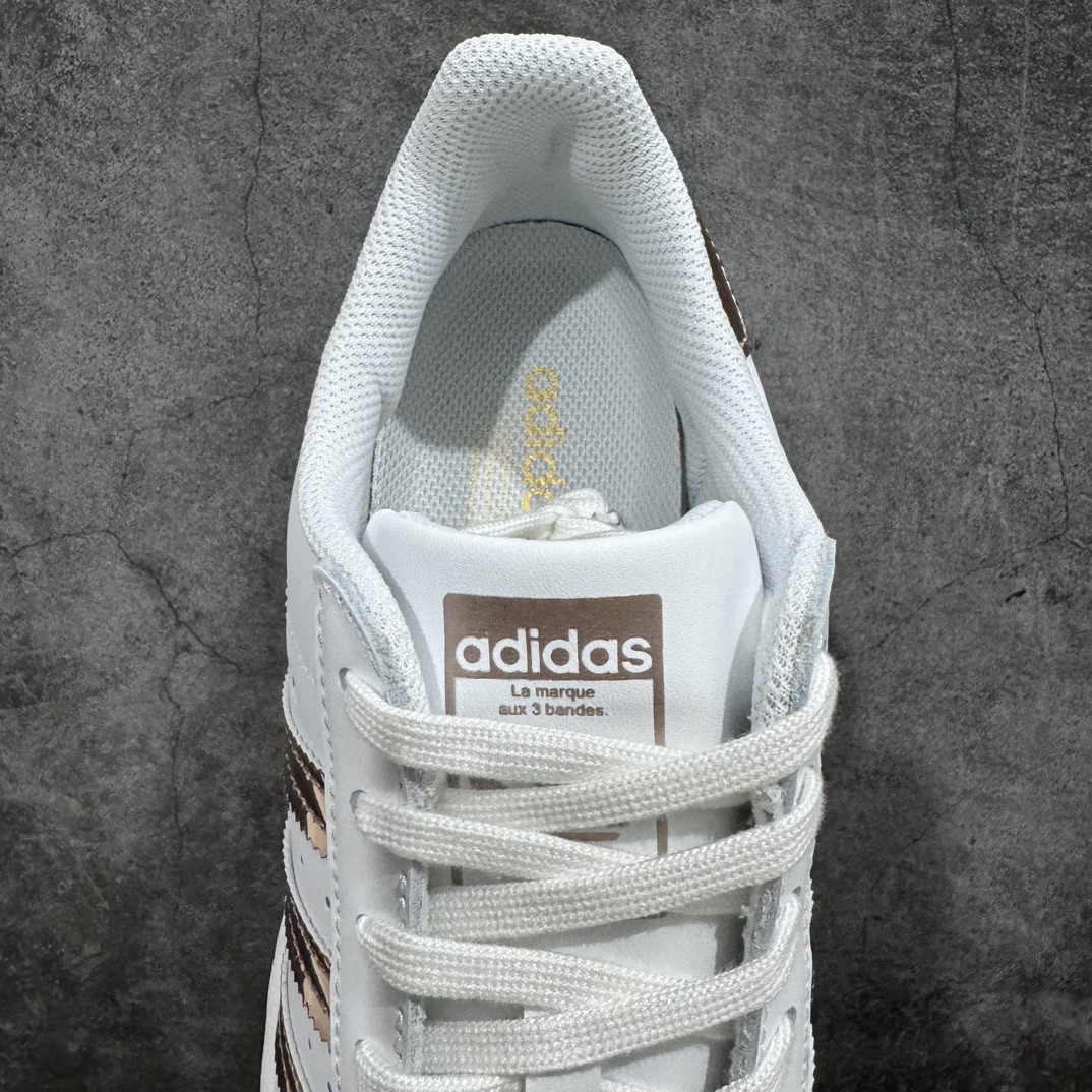 180 【渠道最强版】 Adidas   Originals Superstar 经典贝壳头休闲板鞋 白浅铜FX4271