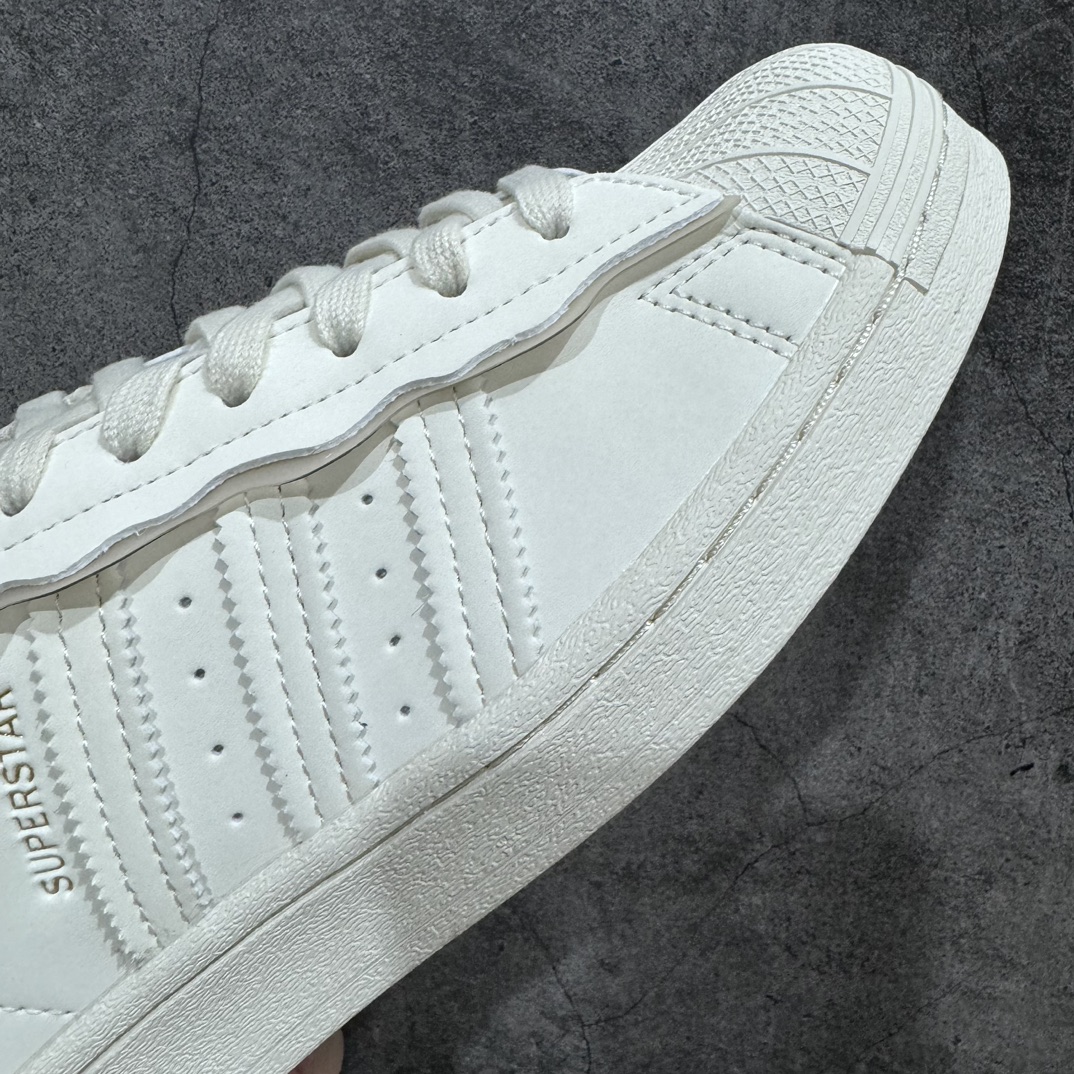 180 【渠道最强版】 Adidas   Originals Superstar 经典贝壳头休闲板鞋 奶油白GW4441