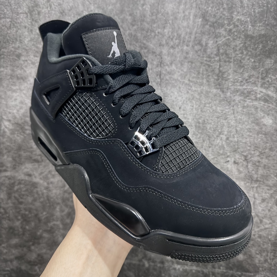 图片[3]-【GX2.0/绿X】Air Jordan AJ4 Retro \”Black Cat\” 黑猫 CU1110-010 圈内最强四代 耗时半年巨作 全套原纸板楦头开发 原厂特供皮料加持 确保原汁原味 完美呈现四代版型 一比一鞋头弧度高度鞋身弧度 数据细节工艺流程均保持原鞋一致 原厂TPU网格鞋带扣 正确内里网布 菱角分明不变形无多余毛边 柔软性质感一致于原鞋 市场唯一原厂鞋扣模具 背面可见隐藏注塑口 原厂织唛标 原厂飞人电绣工艺 尾指中部跳三针 独家绑鞋带手法 印刷中底布 四线拉帮 米色美纹纸贴合固定 进口港宝加持 后跟自然饱满 全鞋荧光划线卡点 追求极致完美 每一双都是工艺品 多重QC质检 超越公司货的品控标准 实实在在的免检产品  尺码：40 40.5 41 42 42.5 43 44 44.5 45 45.5 46 47.5 48.5-莆田鞋批发中心