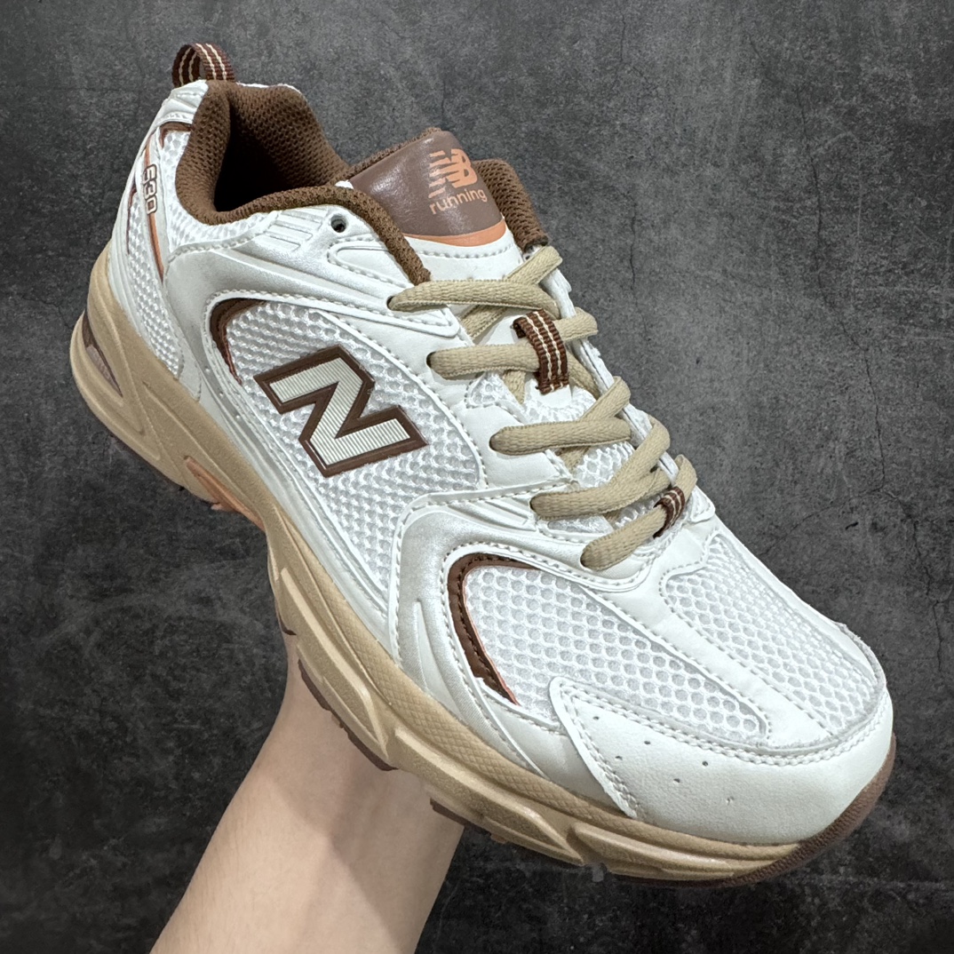 180 Niko And… x NB新百伦New Balance MR530系列复古老爹风网布跑步休闲运动鞋“联名白米黄咖啡棕”MR530N