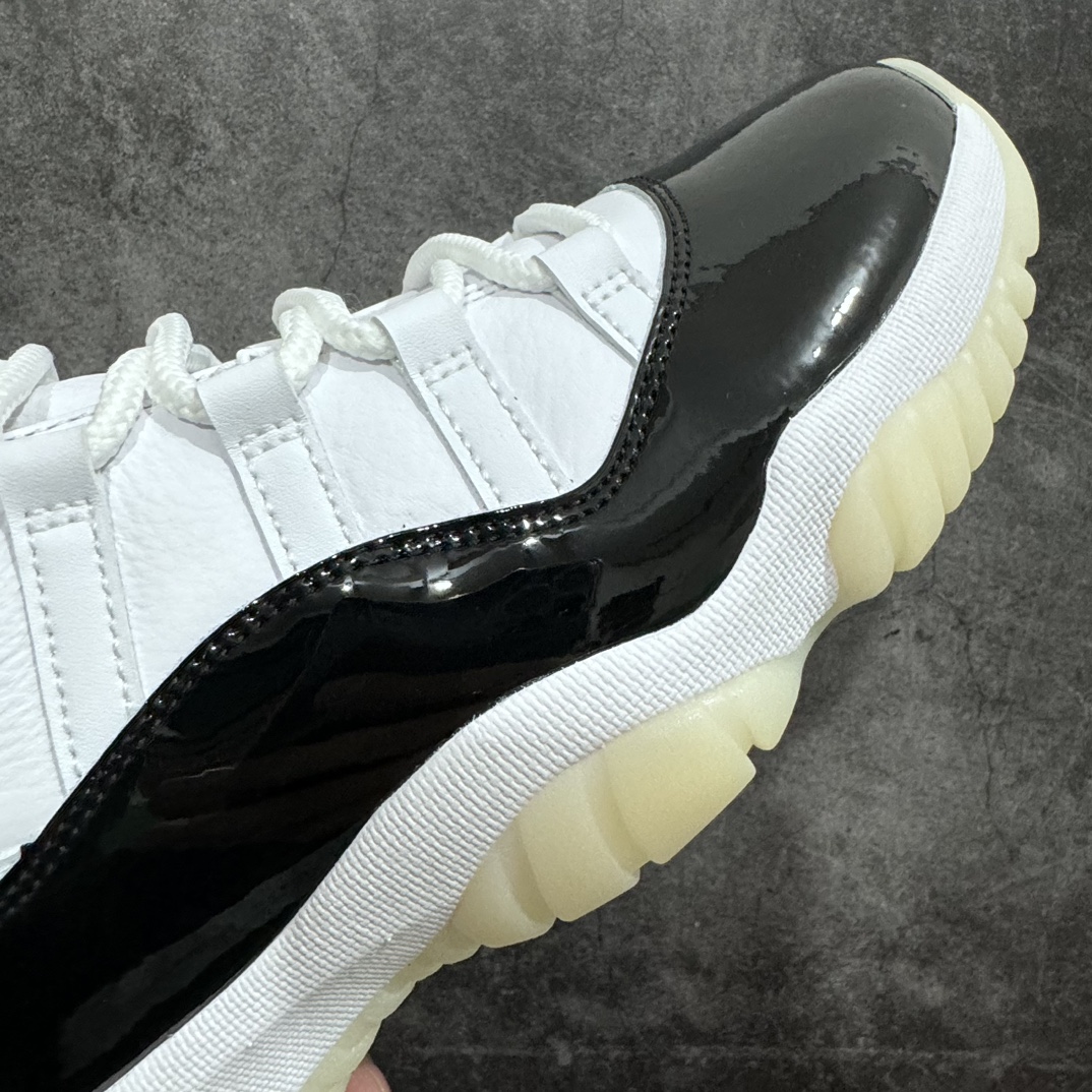 图片[5]-【OG纯原】 Air Jordan AJ11 \”DMP\”黑金 金砖 CT8012-170纯原大厂出品 男女码全齐n原楦原档案数据开模打造原厂中底拉帮钢印 原厂漆皮 防冻不开裂头层皮料 原装鞋撑 水晶大底正确色度色泽原楦原数据刺绣 原厂车缝走线及对位 毫厘不差飞人logo采用原数据电脑刺绣 原装正品碳纤维真实碳板 增强抗扭 原内标 原盒标 正确官方原盒 原厂防氧化水晶外底 原厂配套厂全掌solo气垫 Size：36-47.5-莆田鞋批发中心