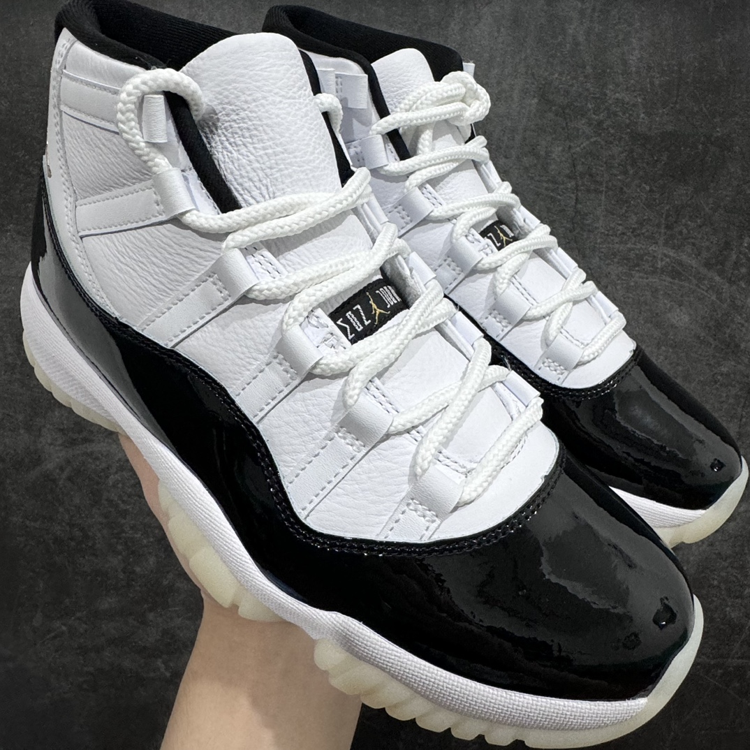 【OG纯原】 Air Jordan AJ11 \”DMP\”黑金 金砖 CT8012-170纯原大厂出品 男女码全齐n原楦原档案数据开模打造原厂中底拉帮钢印 原厂漆皮 防冻不开裂头层皮料 原装鞋撑 水晶大底正确色度色泽原楦原数据刺绣 原厂车缝走线及对位 毫厘不差飞人logo采用原数据电脑刺绣 原装正品碳纤维真实碳板 增强抗扭 原内标 原盒标 正确官方原盒 原厂防氧化水晶外底 原厂配套厂全掌solo气垫 Size：36-47.5-莆田鞋批发中心