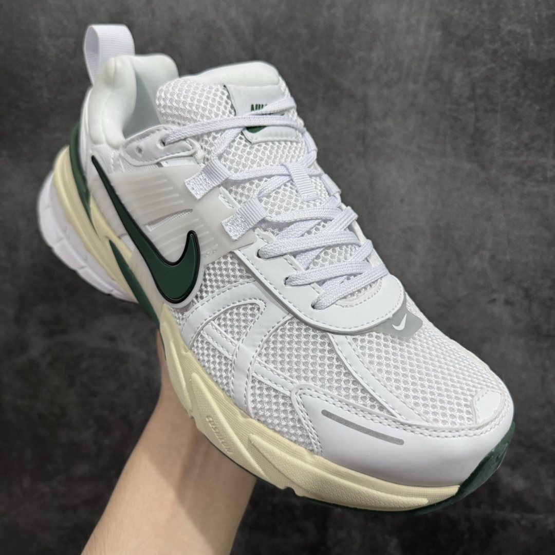 正确版NikeV2KRun减震防滑耐磨低帮跑步鞋白绿FD0736-101官方在售配色版型材料都很好正确组