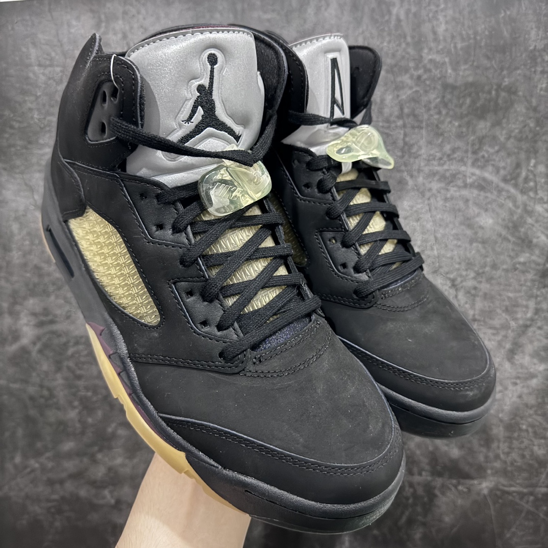 纯原版AMaManiérexAirJordan5“Black”AJ5高帮AMMxAJ5货号FD1330-