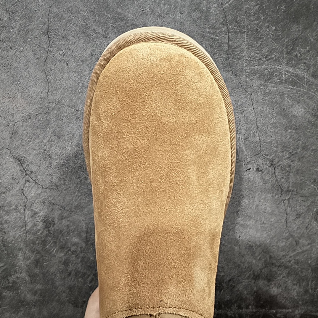 图片[8]-UGG Classic Dipper2023新款迪普靴 1144031 大爆款nEVA高弹橡胶大底 舒适轻盈 优选质感鞋面 采用翻毛皮 氯丁橡胶鞋面 舒适时髦一并拿捏 17毫米厚茸内里 御寒保暖 中部带多功能拉链设计 代购必备 专柜正品楦形 防污防水面 尺码：35 36 37 38 39 40-莆田鞋批发中心