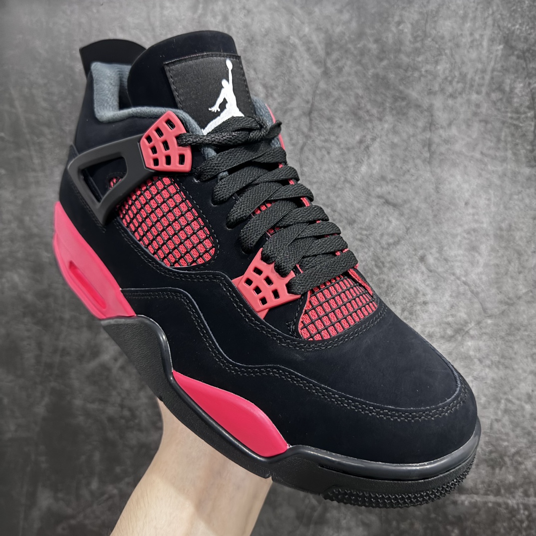 图片[3]-【GX2.0/绿X】Air Jordan 4 AJ4黑红雷公 CT8527-016 圈内公认最强四 耗时半年巨作 全套原纸板楦头开发 原厂特供皮料加持 确保原汁原味 完美呈现四代版型 一比一鞋头弧度高度鞋身弧度 数据细节工艺流程均保持原鞋一致 原厂TPU网格鞋带扣 正确内里网布 菱角分明不变形无多余毛边 柔软性质感一致于原鞋 市场唯一原厂鞋扣模具 背面可见隐藏注塑口 原厂织唛标 原厂飞人电绣工艺 尾指中部跳三针 独家绑鞋带手法 印刷中底布 四线拉帮 米色美纹纸贴合固定 进口港宝加持 后跟自然饱满 全鞋荧光划线卡点 追求极致完美 每一双都是工艺品 多重QC质检 超越公司货的品控标准 实实在在的免检产品  尺码：40 40.5 41 42 42.5 43 44 44.5 45 45.5 46 47.5 48.5-莆田鞋批发中心