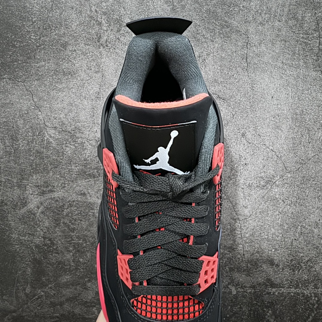 图片[8]-【GX2.0/绿X】Air Jordan 4 AJ4黑红雷公 CT8527-016 圈内公认最强四 耗时半年巨作 全套原纸板楦头开发 原厂特供皮料加持 确保原汁原味 完美呈现四代版型 一比一鞋头弧度高度鞋身弧度 数据细节工艺流程均保持原鞋一致 原厂TPU网格鞋带扣 正确内里网布 菱角分明不变形无多余毛边 柔软性质感一致于原鞋 市场唯一原厂鞋扣模具 背面可见隐藏注塑口 原厂织唛标 原厂飞人电绣工艺 尾指中部跳三针 独家绑鞋带手法 印刷中底布 四线拉帮 米色美纹纸贴合固定 进口港宝加持 后跟自然饱满 全鞋荧光划线卡点 追求极致完美 每一双都是工艺品 多重QC质检 超越公司货的品控标准 实实在在的免检产品  尺码：40 40.5 41 42 42.5 43 44 44.5 45 45.5 46 47.5 48.5-莆田鞋批发中心