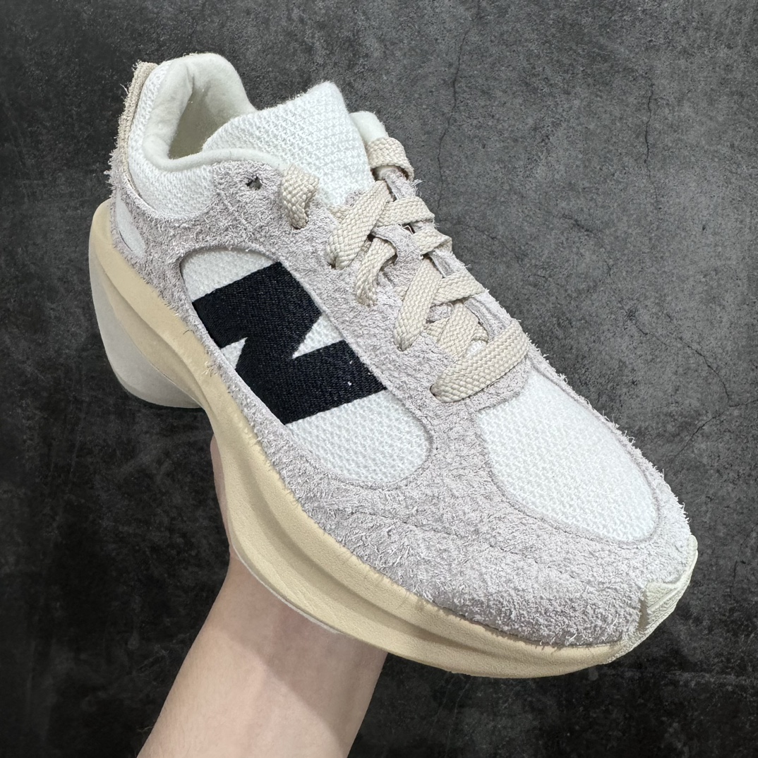 图片[3]-【总裁版】New Balance Warped Runner 新百伦 UWRPDMOB 复古休闲跑步鞋n原鞋开发 国内头部一线大厂出品 \” 总裁/Plus \”全市场唯一正确组合大底 高端零售专供产物正确原厂粗毛皮料 原厂网布 正确中底 天花板品质吊打市场各种版本 尺码：36 37 37.5 38 38.5 39.5 40 40.5 41.5 42 42.5 43 44 44.5 45 46.5-莆田鞋批发中心