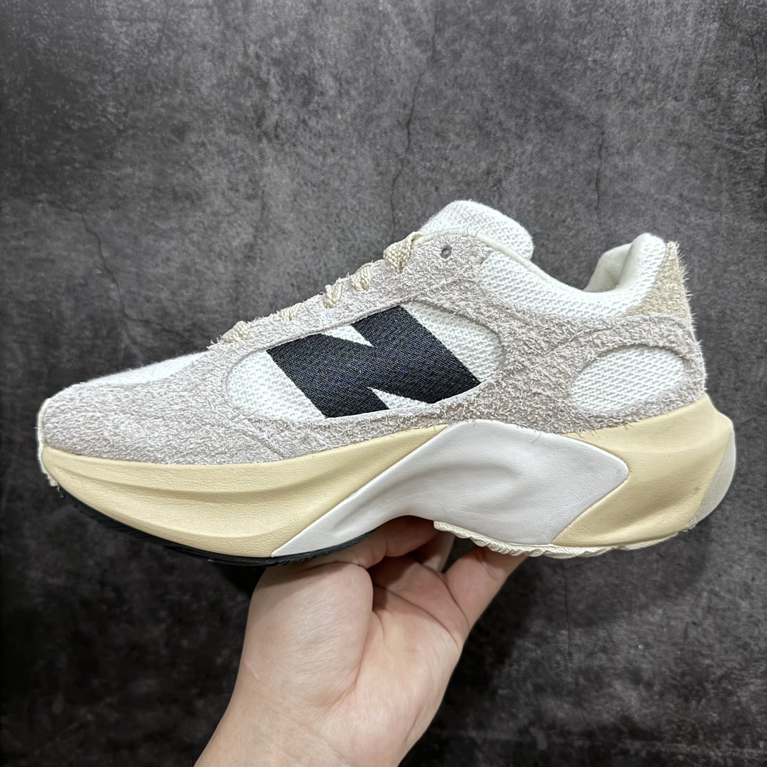 图片[2]-【总裁版】New Balance Warped Runner 新百伦 UWRPDMOB 复古休闲跑步鞋n原鞋开发 国内头部一线大厂出品 \” 总裁/Plus \”全市场唯一正确组合大底 高端零售专供产物正确原厂粗毛皮料 原厂网布 正确中底 天花板品质吊打市场各种版本 尺码：36 37 37.5 38 38.5 39.5 40 40.5 41.5 42 42.5 43 44 44.5 45 46.5-莆田鞋批发中心