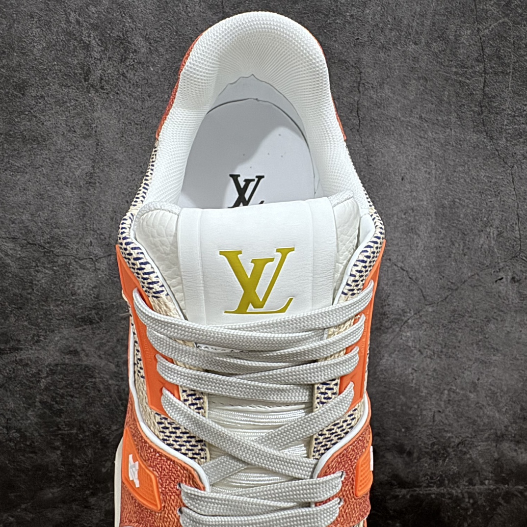 图片[7]-【广东顶级纯原】 全新LV路易威登Louis Vuitton LV Trainer Sneaker Low 低帮复古休闲运动文化百搭篮球板鞋 米白橙灰色 棋盘格子n升级厚实抽屉礼品鞋盒及全套代购包装说明书防尘布袋物件(附送快递加固包装你牛皮纸盒)采用进口LV Monogram专属牛革与丝绸头层皮鞋面材质(原版一致空补胶“零胶”处理工艺)原装一致TPR光泽组合鞋底 耐弯折滴塑支持片 鞋垫嵌入超软脚感乳胶材质 Size：38 39 40 41 42 43 44 45-莆田鞋批发中心