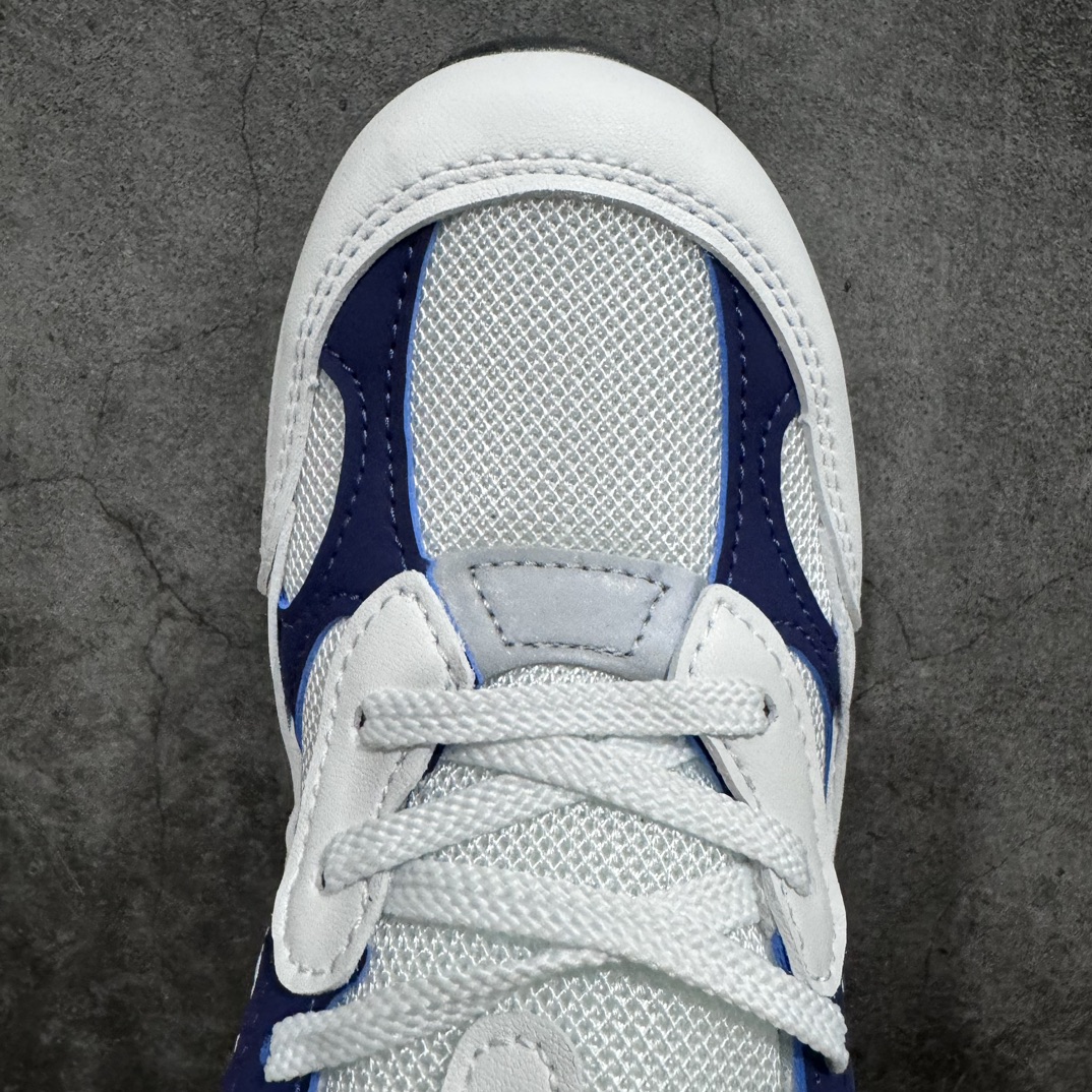 [OK pure original] New Balance Made in USA M992 series American-made classic retro versatile daddy casual sports running shoes white and blue M992EC