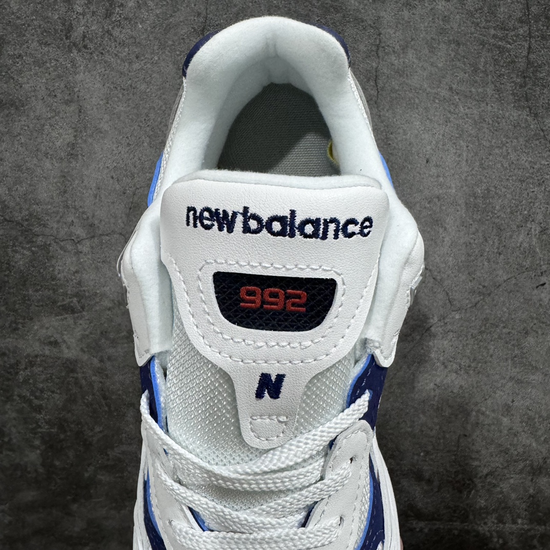 图片[9]-【OK纯原版】New Balance Made in USA M992系列美产血统经典复古百搭老爹休闲运动跑步鞋 白蓝 M992ECn男女鞋真标半码制n原楦原纸版开发采n全身采用原厂皮料 鞋带 织唛内标全部客供原厂 原厂数据 原厂楦头纸板打造每个细节都对位原鞋n固色猪巴革拼接网眼织物鞋面材质n升级5层组合底模精密开发 后跟透明TPU水晶装饰条稳固 尺码：36 37 37.5 38 38.5 39.5 40 40.5 41.5 42 42.5 43 44 44.5 45 46-莆田鞋批发中心