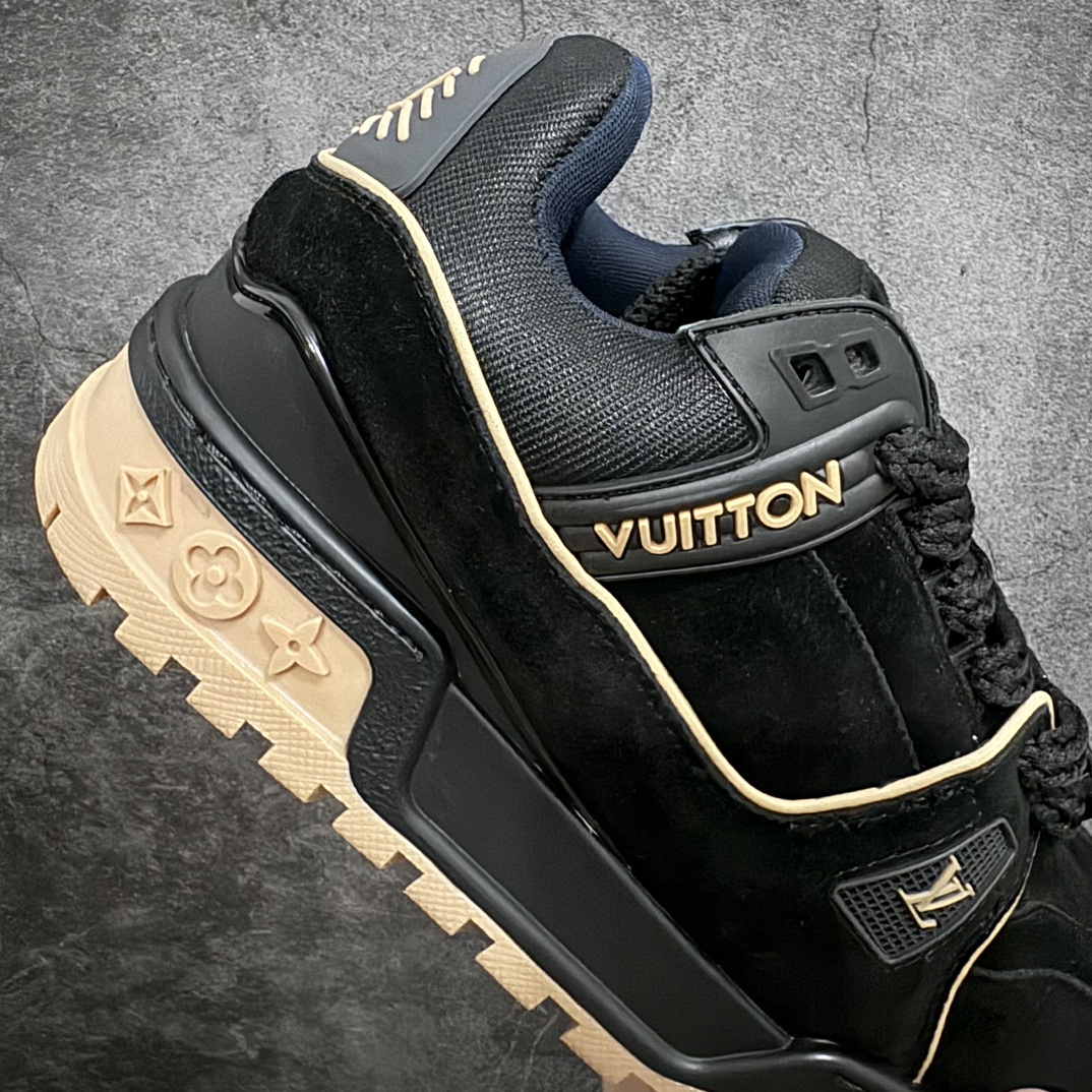 图片[7]-【顶级性价比版本】LV Trainer Maxi 小胖丁系列面包鞋 双层礼盒 橙色包装礼盒 中高端品质 价格合理不杀猪 品质对得起价格 非市面假特价版本 工厂长期补货 价格优势供应 原版购入开发打造 正确原版 超高还原度 空胶工艺 各细节到位 鞋面为细柔小牛皮 厚实织物鞋带正确扣子串珠 尺码：35 36 37 38 39 40 41 42 43 44 45-选品中心