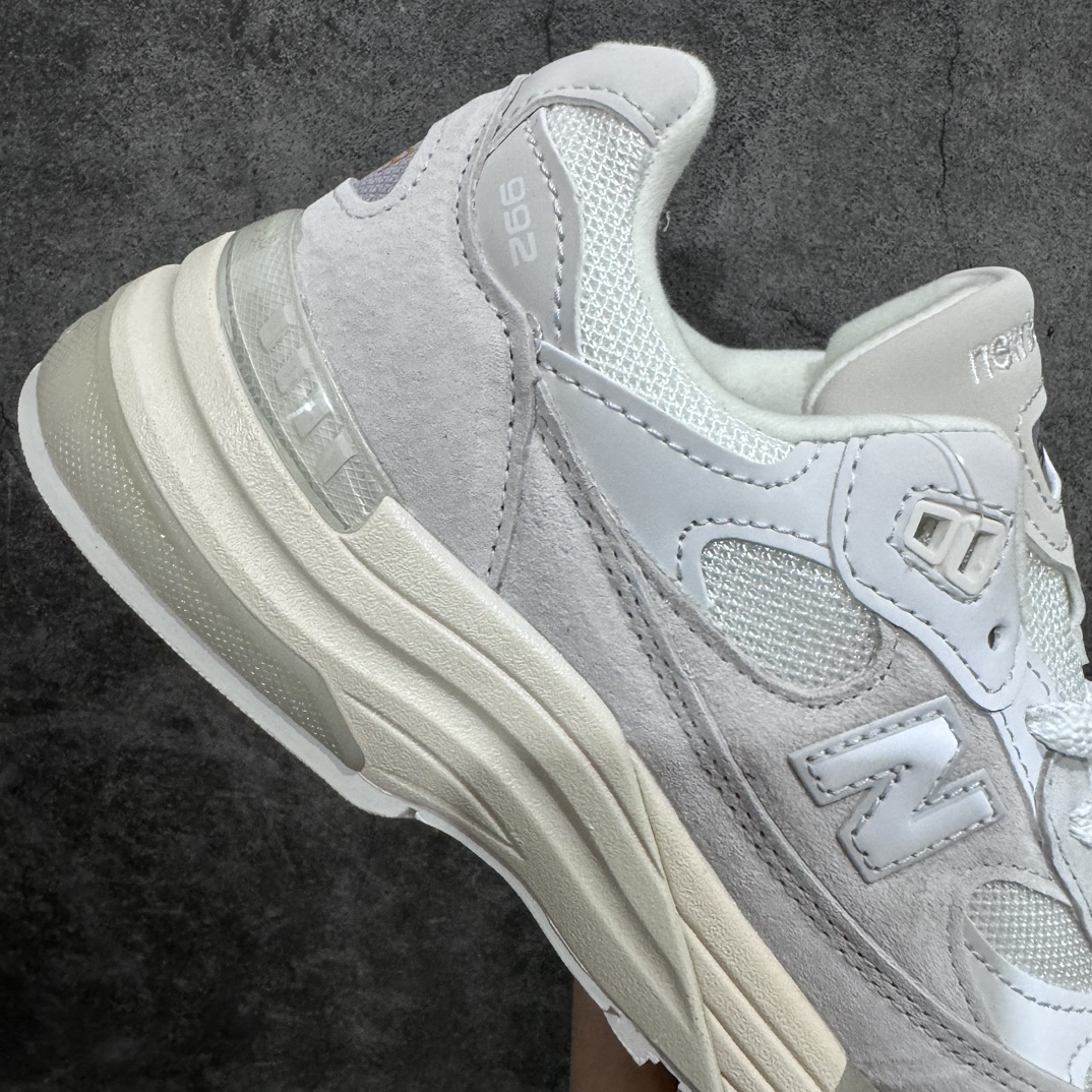 [OK Pure Original] New Balance Made in USA M992 series American-made classic retro versatile daddy casual sports running shoes white M992MD