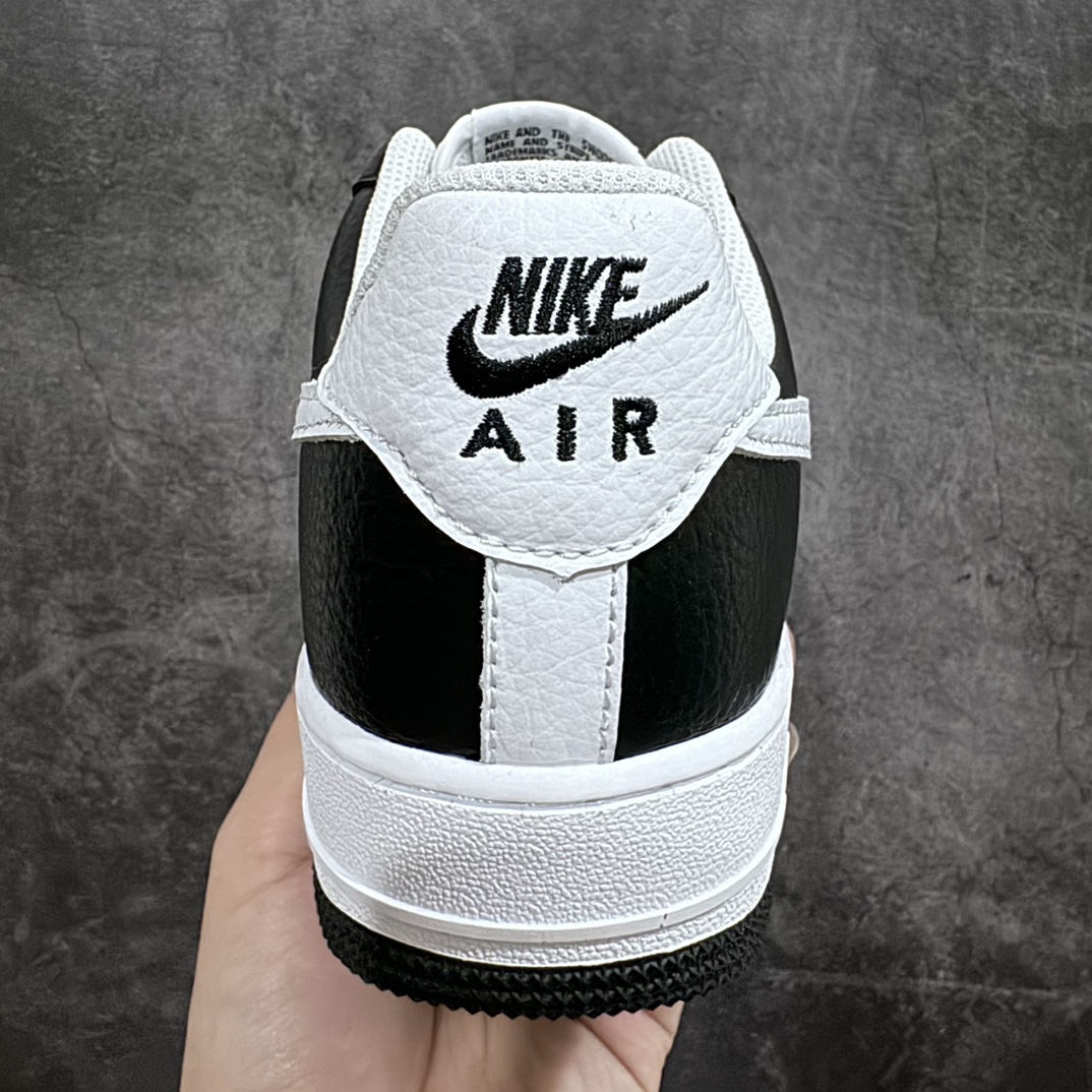 NK Air Force 1 Air Force One sneakers beige black and white Nike By You custom model CW2288-111