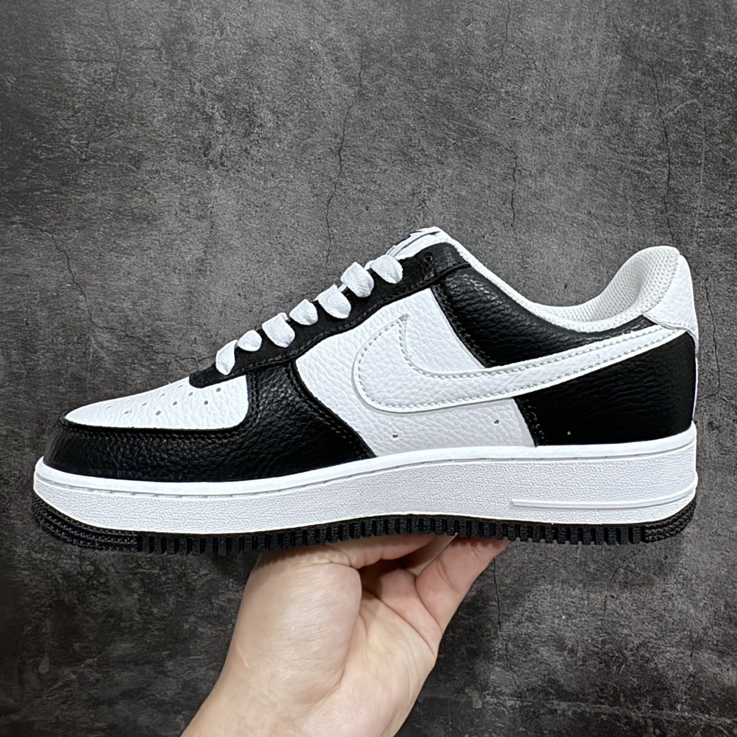 NK Air Force 1 Air Force One sneakers beige black and white Nike By You custom model CW2288-111