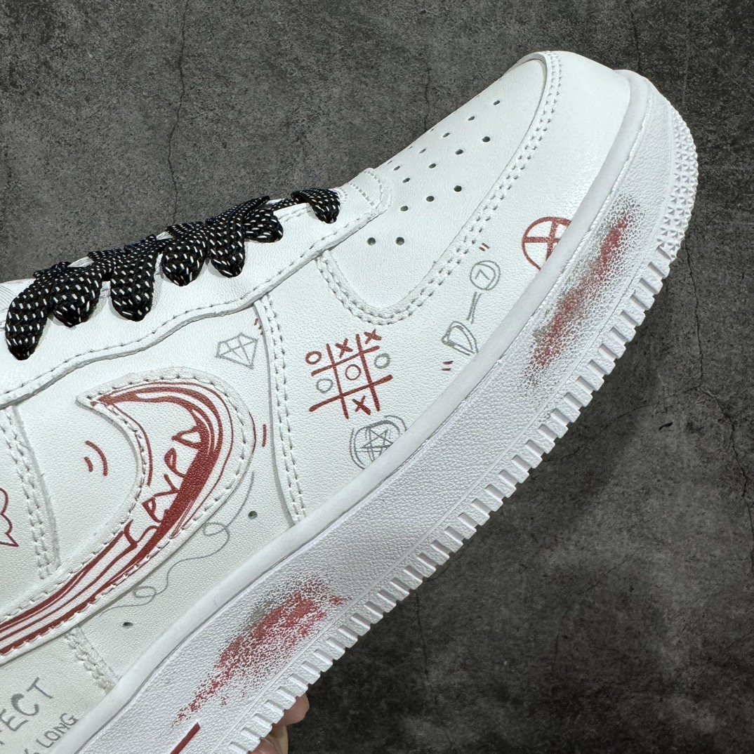 Air Force 1 '07 Low White Red Graffiti Secondary M0703-123