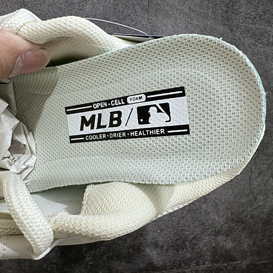 图片[4]-【纯原版】New York Yankees x MLB Chunky Wide 宽阔系列面包风增高厚底休闲运动鞋“米白黑NY焦糖底”nn市面上唯一顶级纯原版本原材料打造 原楦原档案数据开发版型n完美鞋头弧度/后套收口效果🆚市面文案版本‼️n原厂立体填充鞋舌海绵 中底注胶孔n原数据开发模具大底 内增高6cm原厂1：1模具开发 原厂进口纳米材质原厂 全套手提袋 原盒雷射防伪标包装 天猫订单品质官网同步尺码：35 36 36.5 37.5 38 38.5 39 40 40.5 41 42 42.5 43 44 45-莆田鞋批发中心